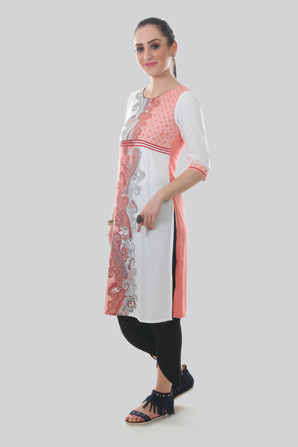 Pink Round Neck Printed kurta