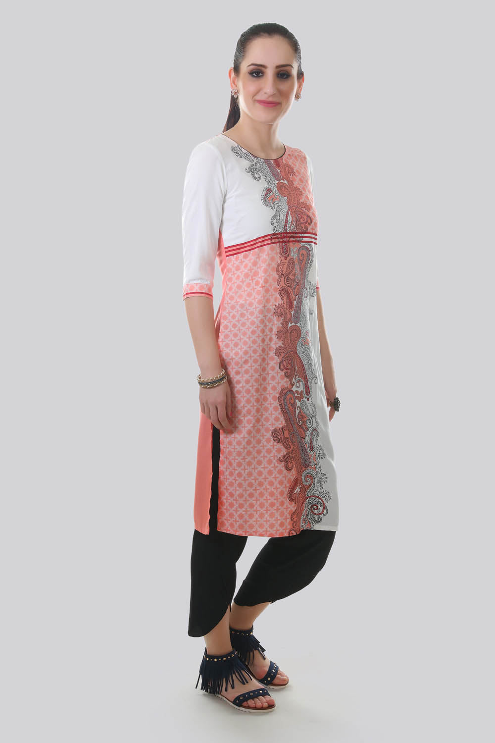 Pink Round Neck Printed kurta
