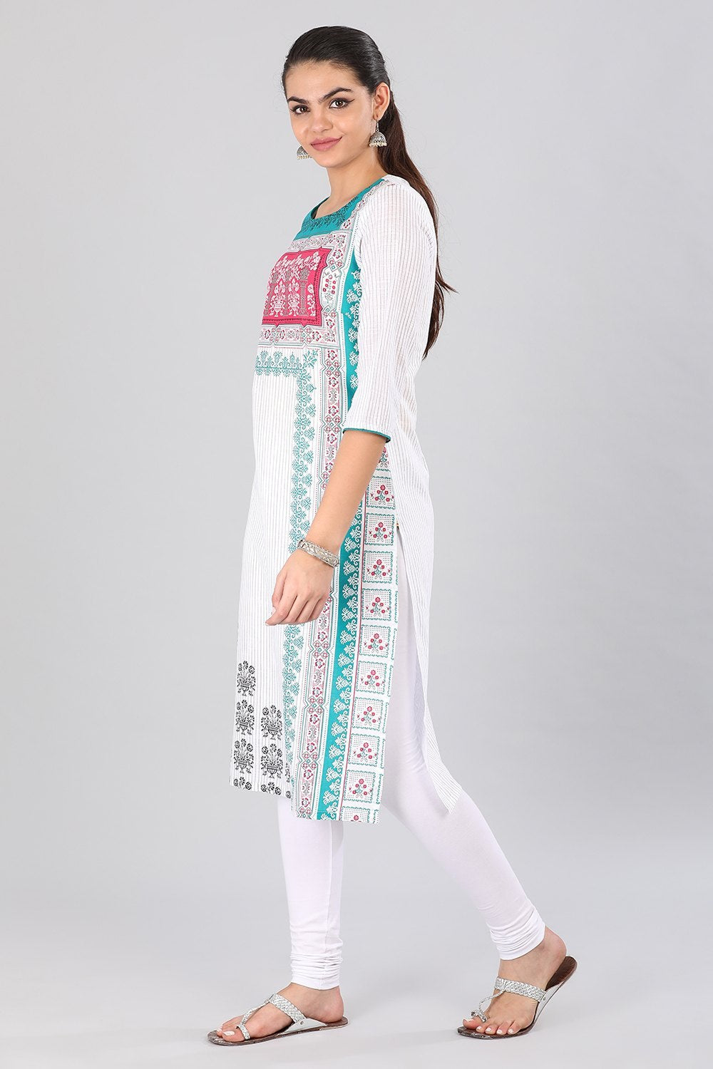 Green &amp; White Round Neck Printed kurta