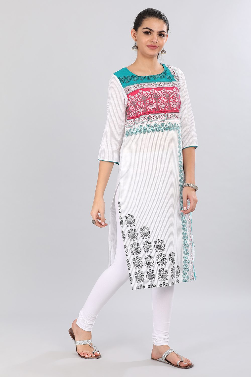 Green &amp; White Round Neck Printed kurta