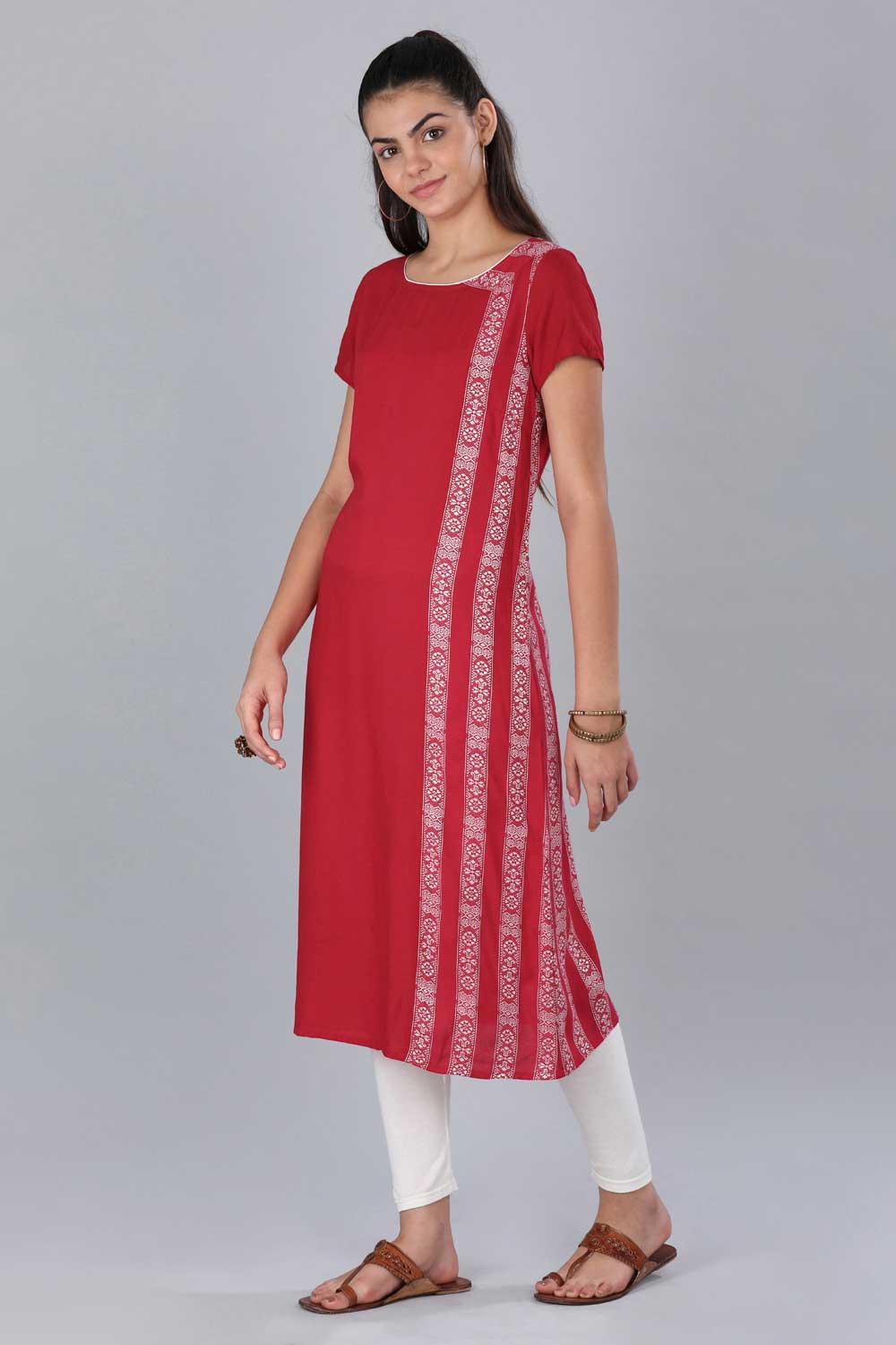 Red Round Neck Printed kurta