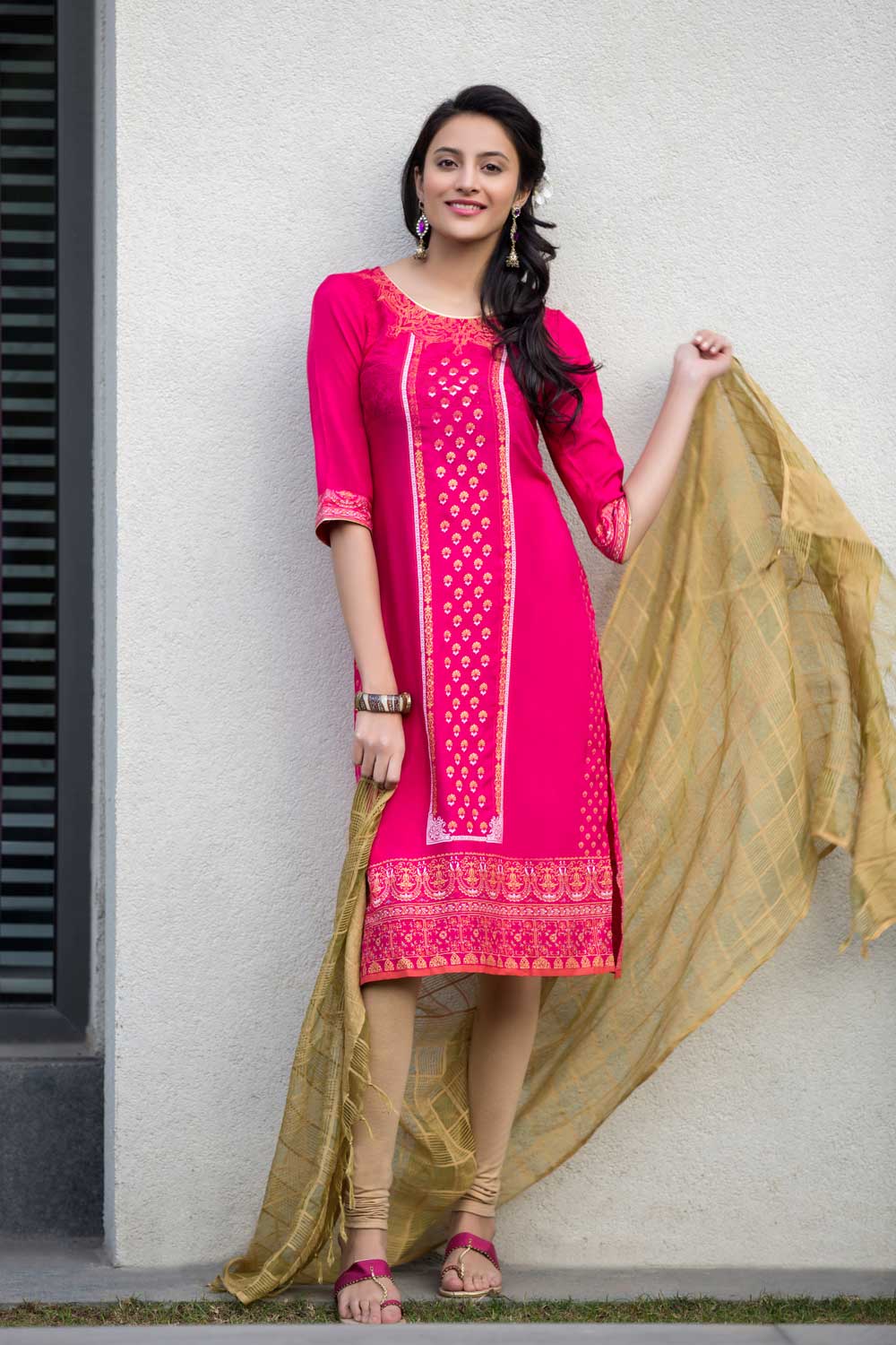 Pink Round Neck Printed kurta