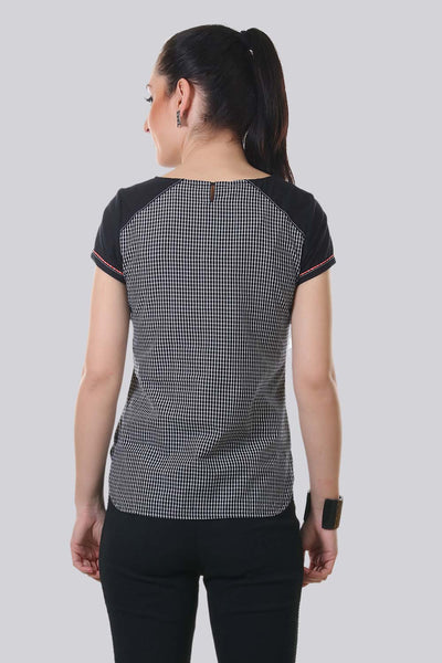Black Round Neck Checkered Top