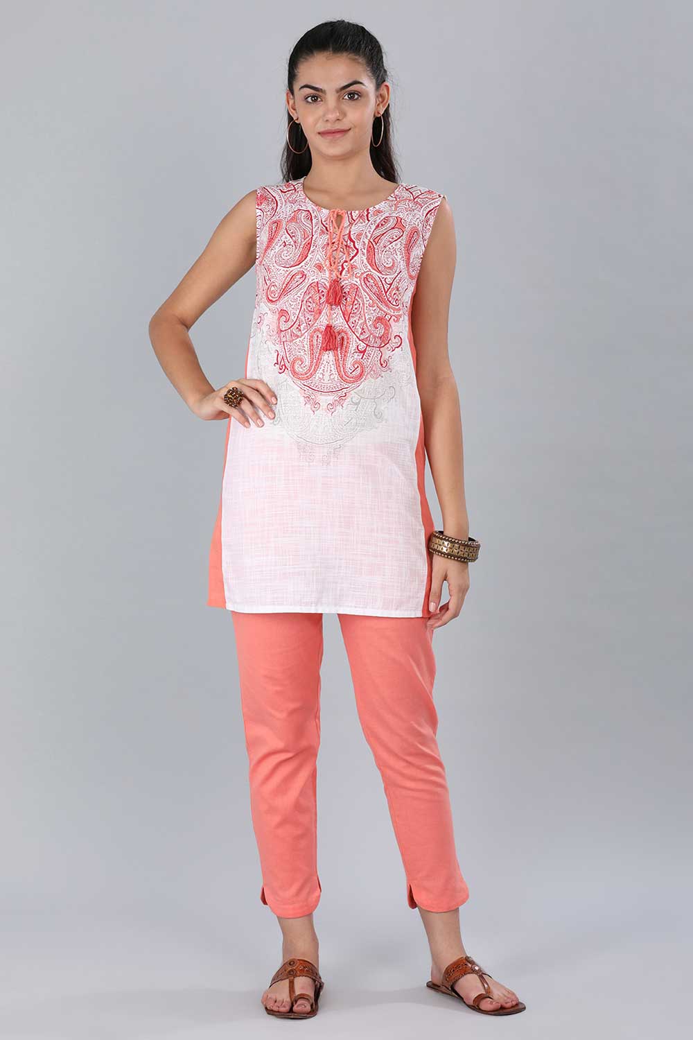 Pink Round Neck Tie-Up kurta