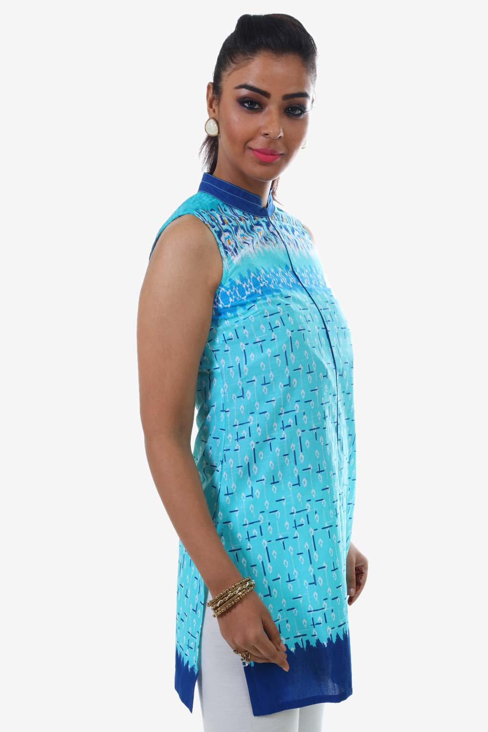 Blue Printed Mandarin Neck kurta