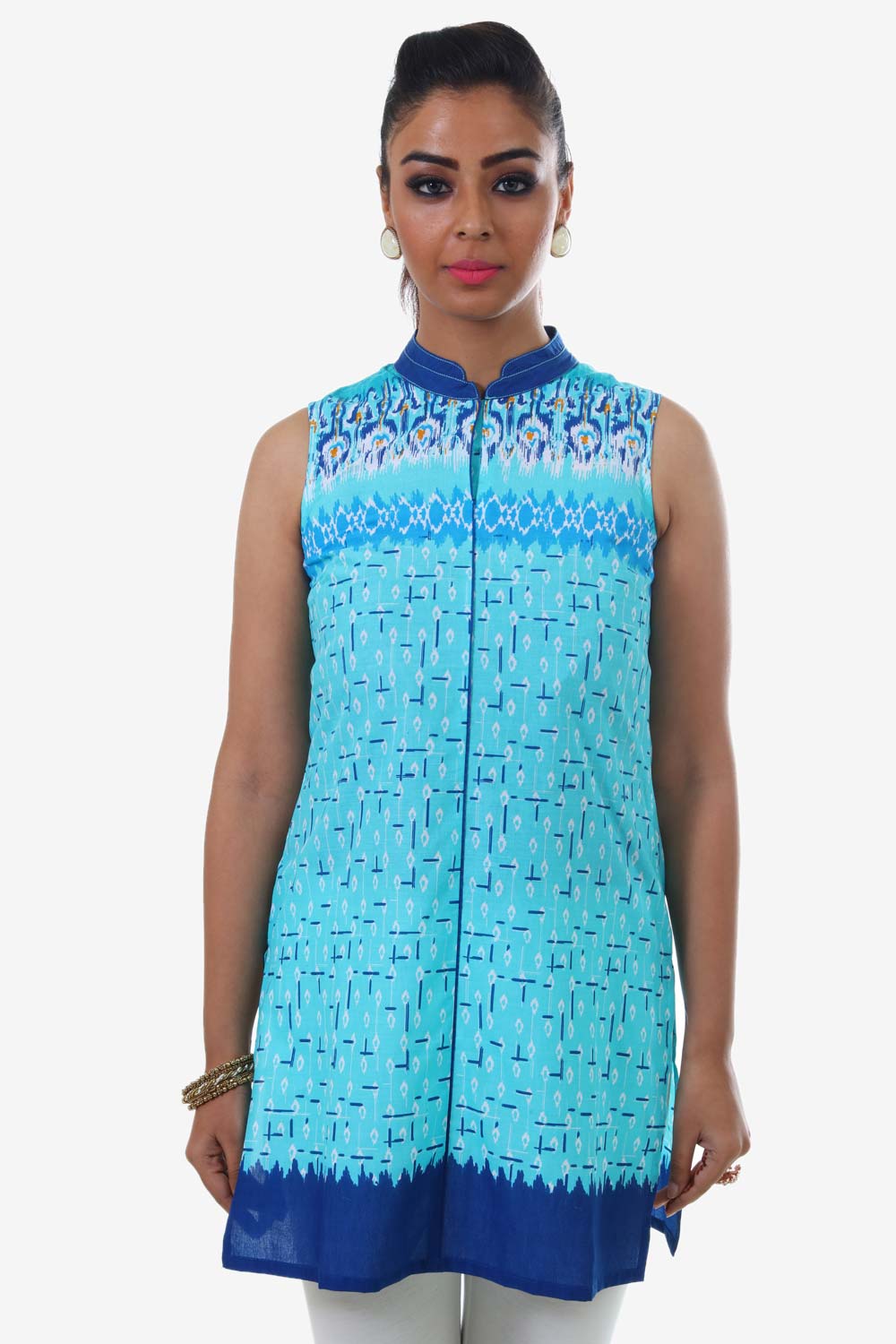 Blue Printed Mandarin Neck kurta