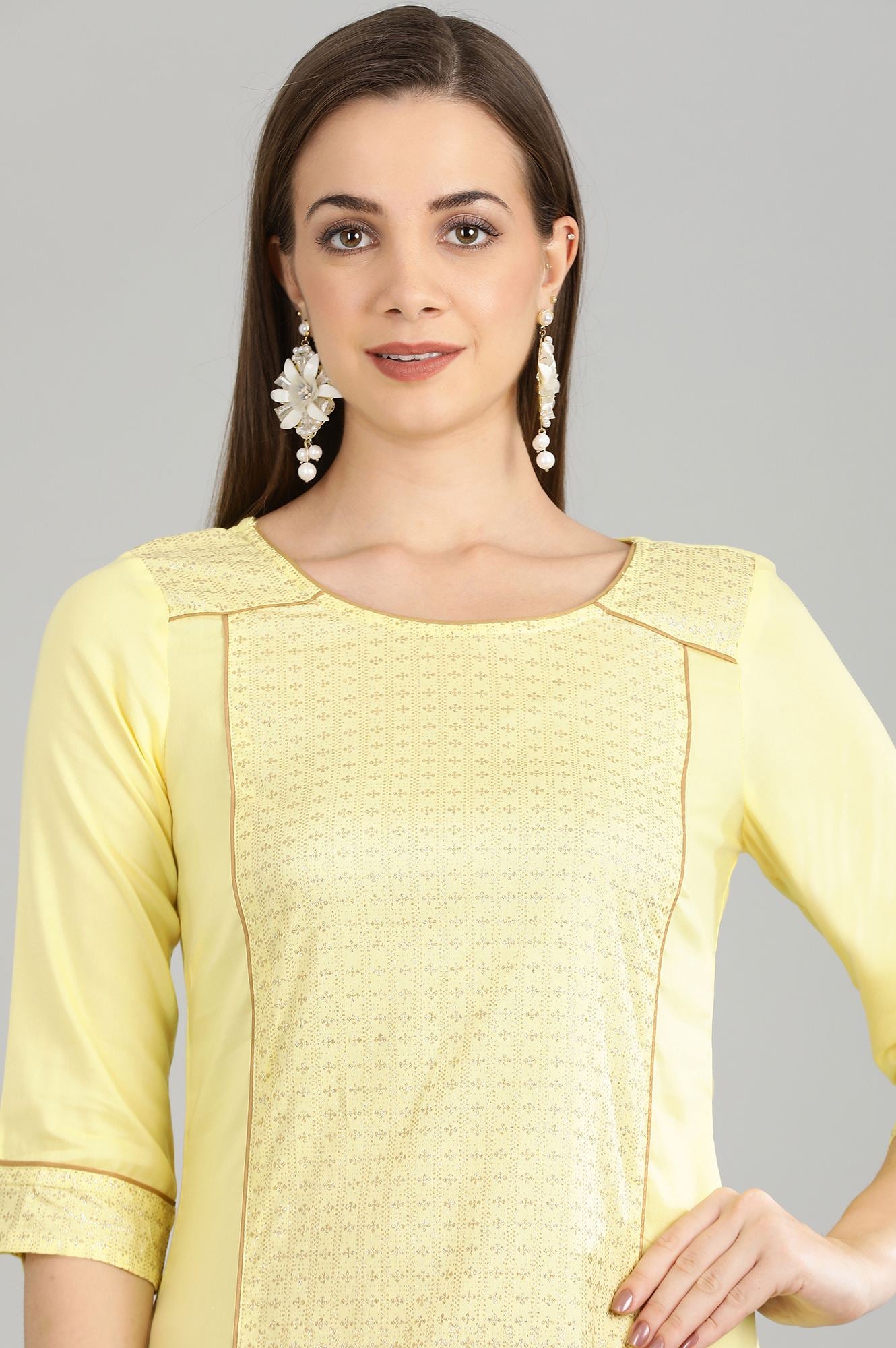 Yellow Round Neck Printed kurta