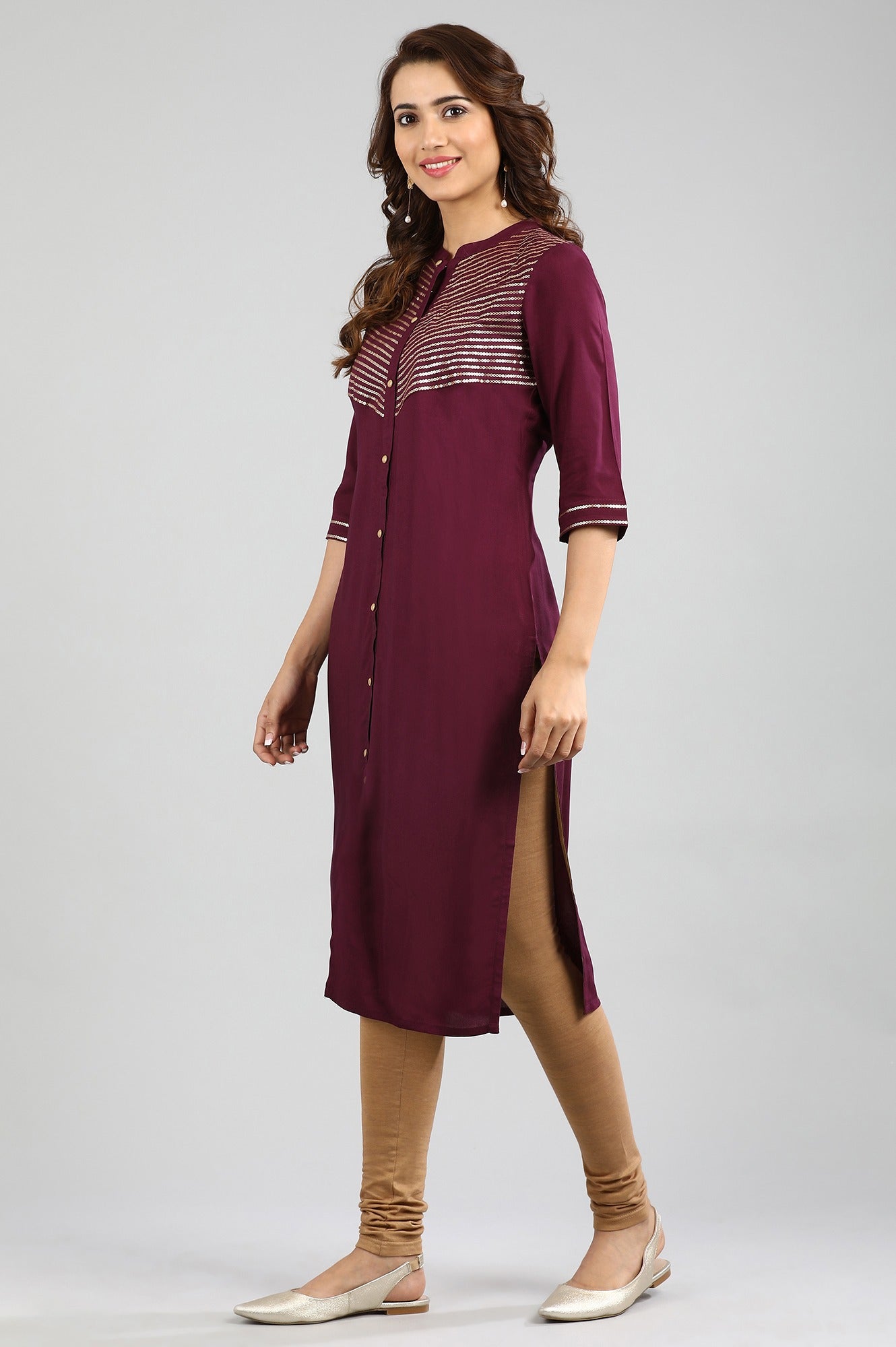 Wine Band Collar Solid kurta