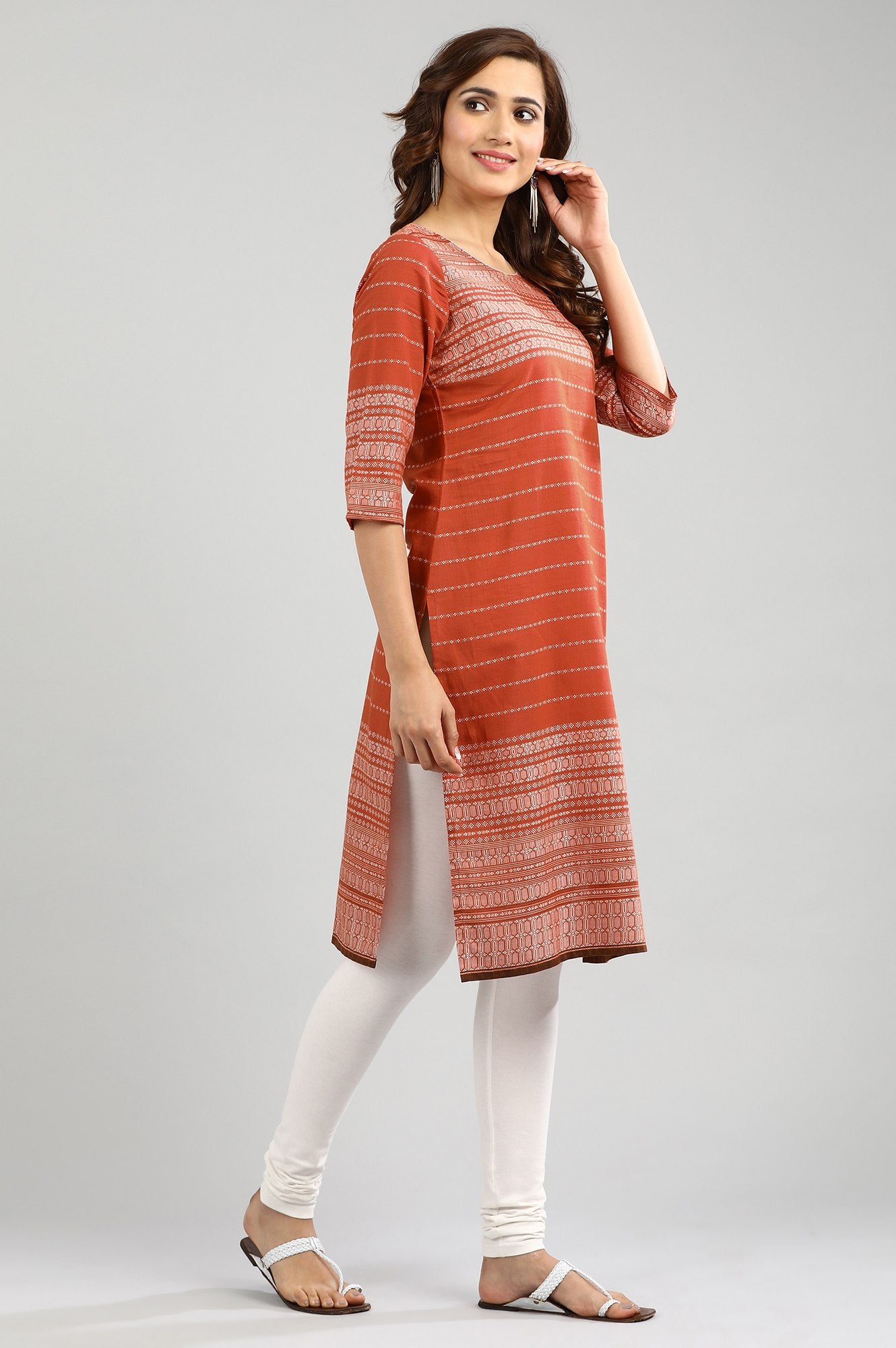 Brown Round Neck Yarn-dyed kurta