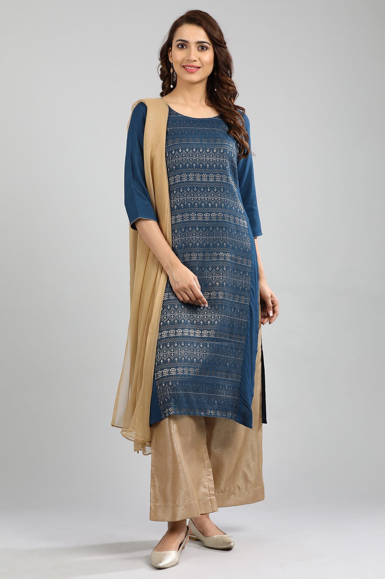 Blue Round Neck Yarn-dyed kurta