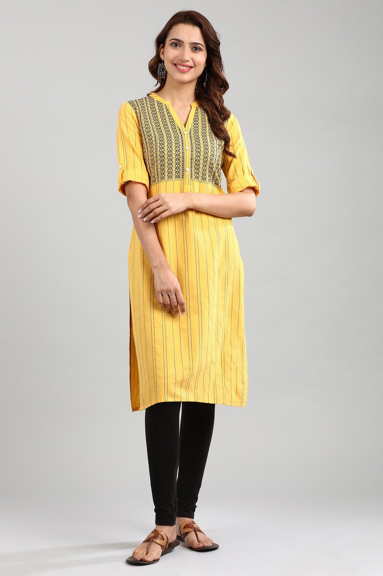 Yellow Band Collar Yarn-dyed kurta