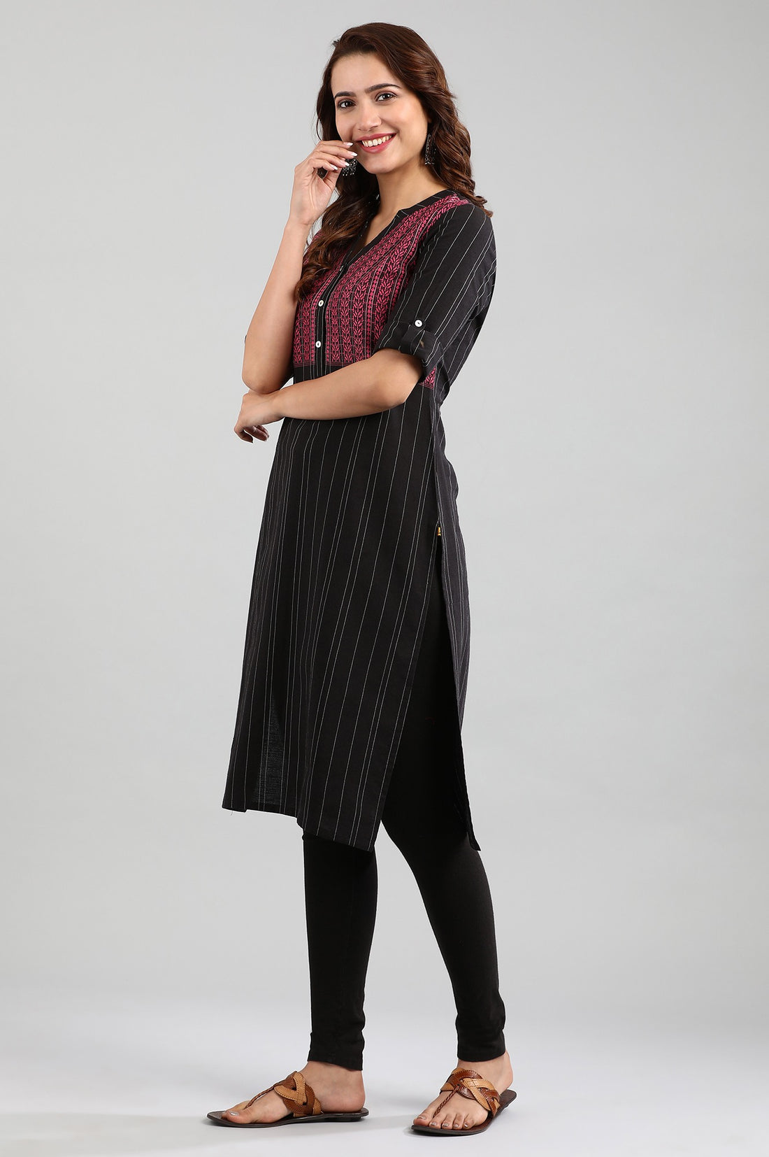 Black Band Collar Yarn-dyed kurta
