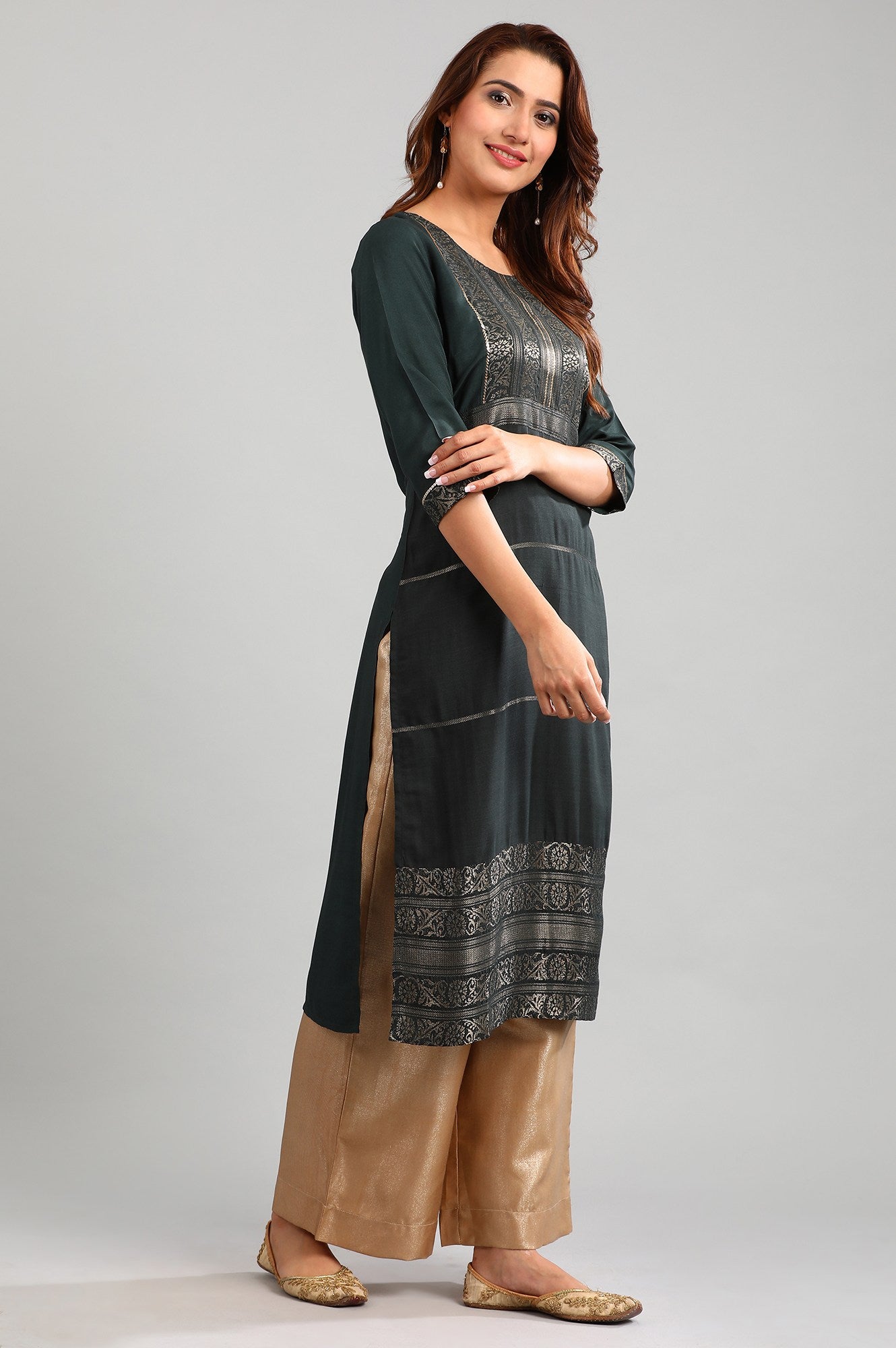 Green Round Neck Yarn-dyed kurta
