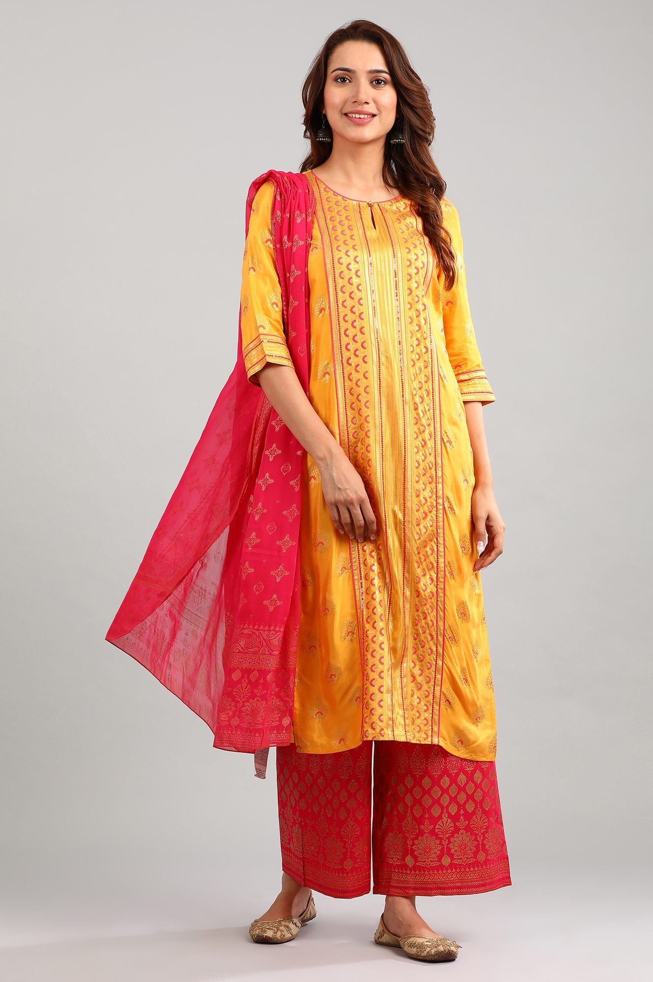 Yellow Round Neck Printed kurta