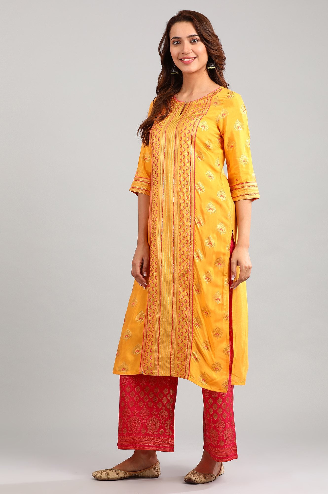 Yellow Round Neck Printed kurta