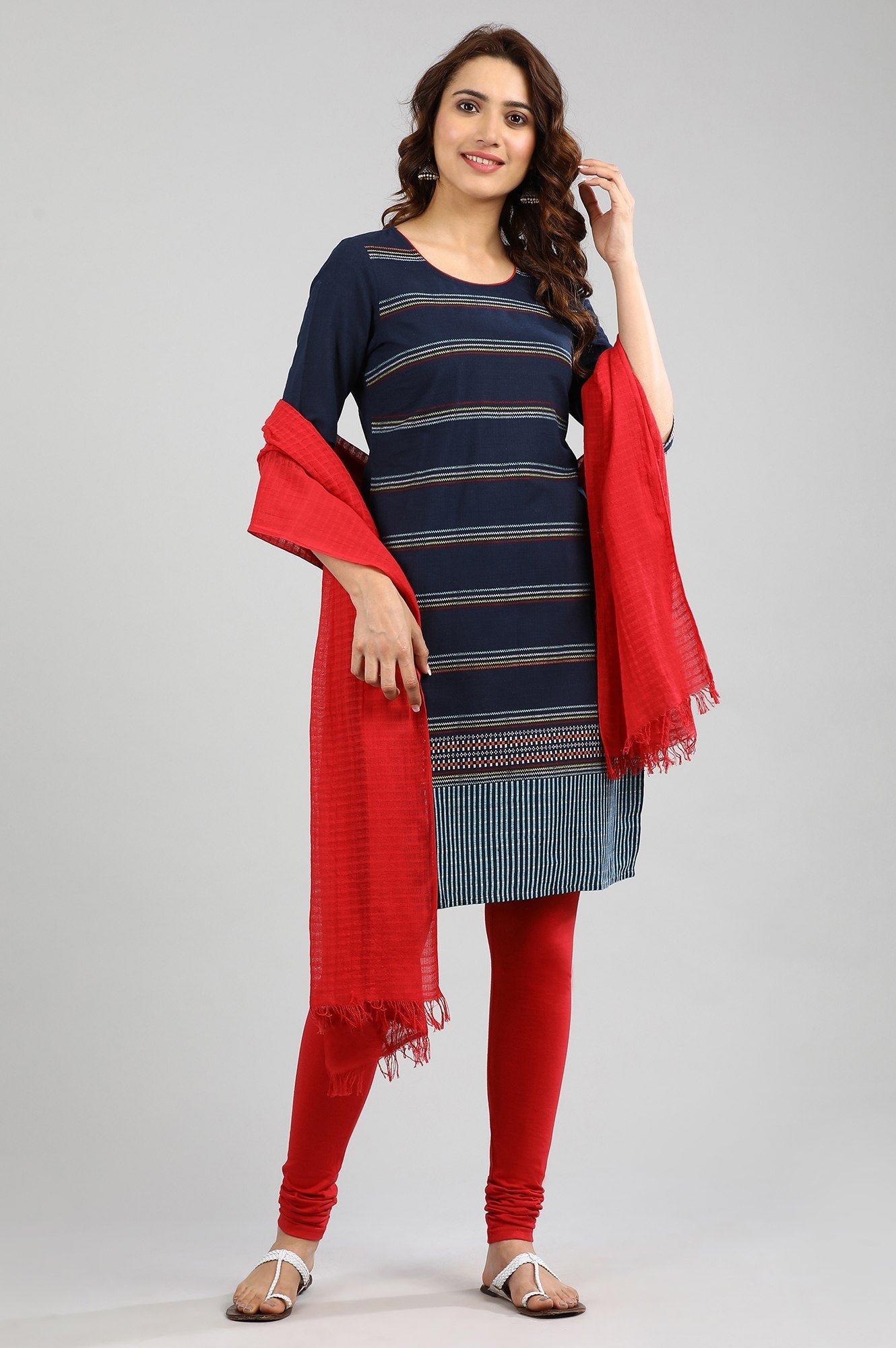 Blue Round Neck Yarn-dyed kurta