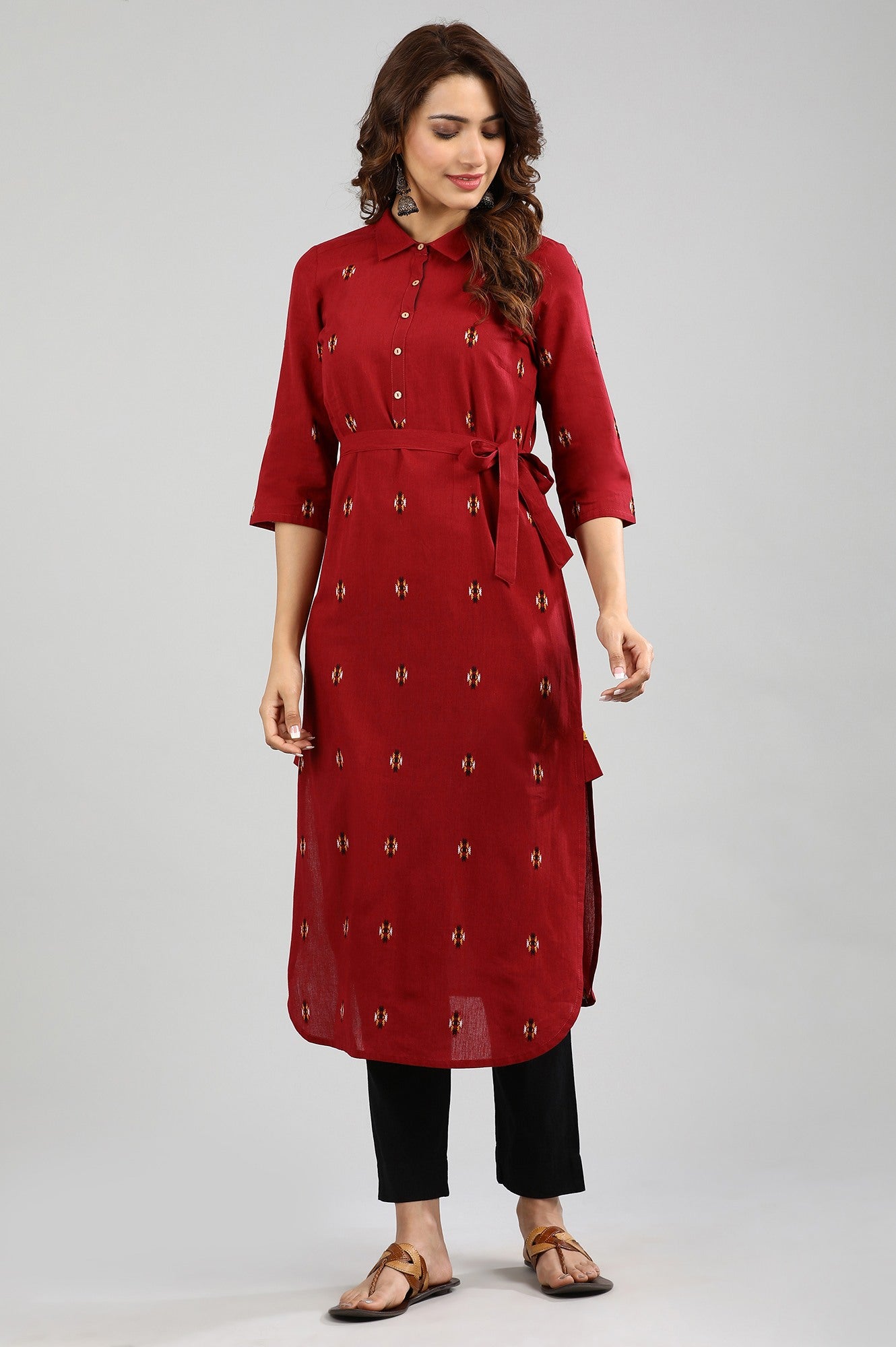 Red Collar Yarn-dyed kurta