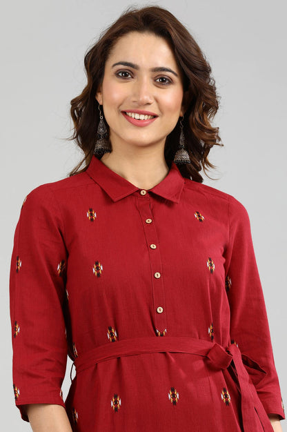 Red Collar Yarn-dyed kurta