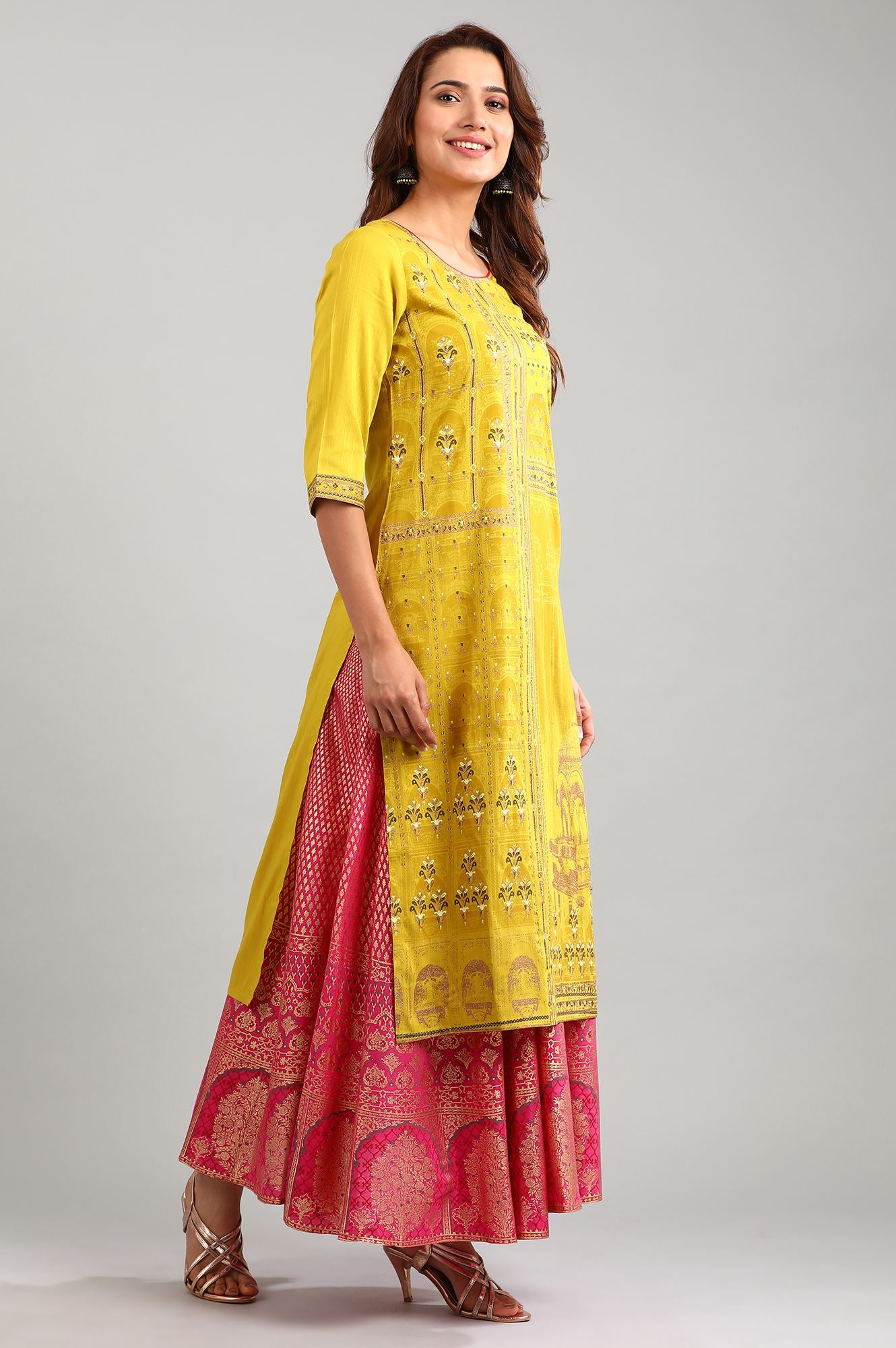 Yellow Round Neck Printed kurta