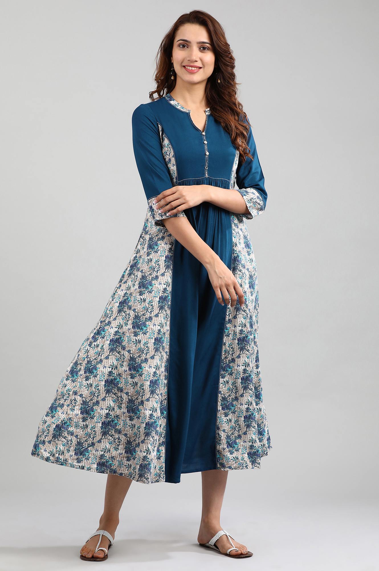 Blue Band Collar Printed kurta