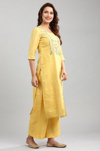 Yellow Round Neck Embellished kurta Set