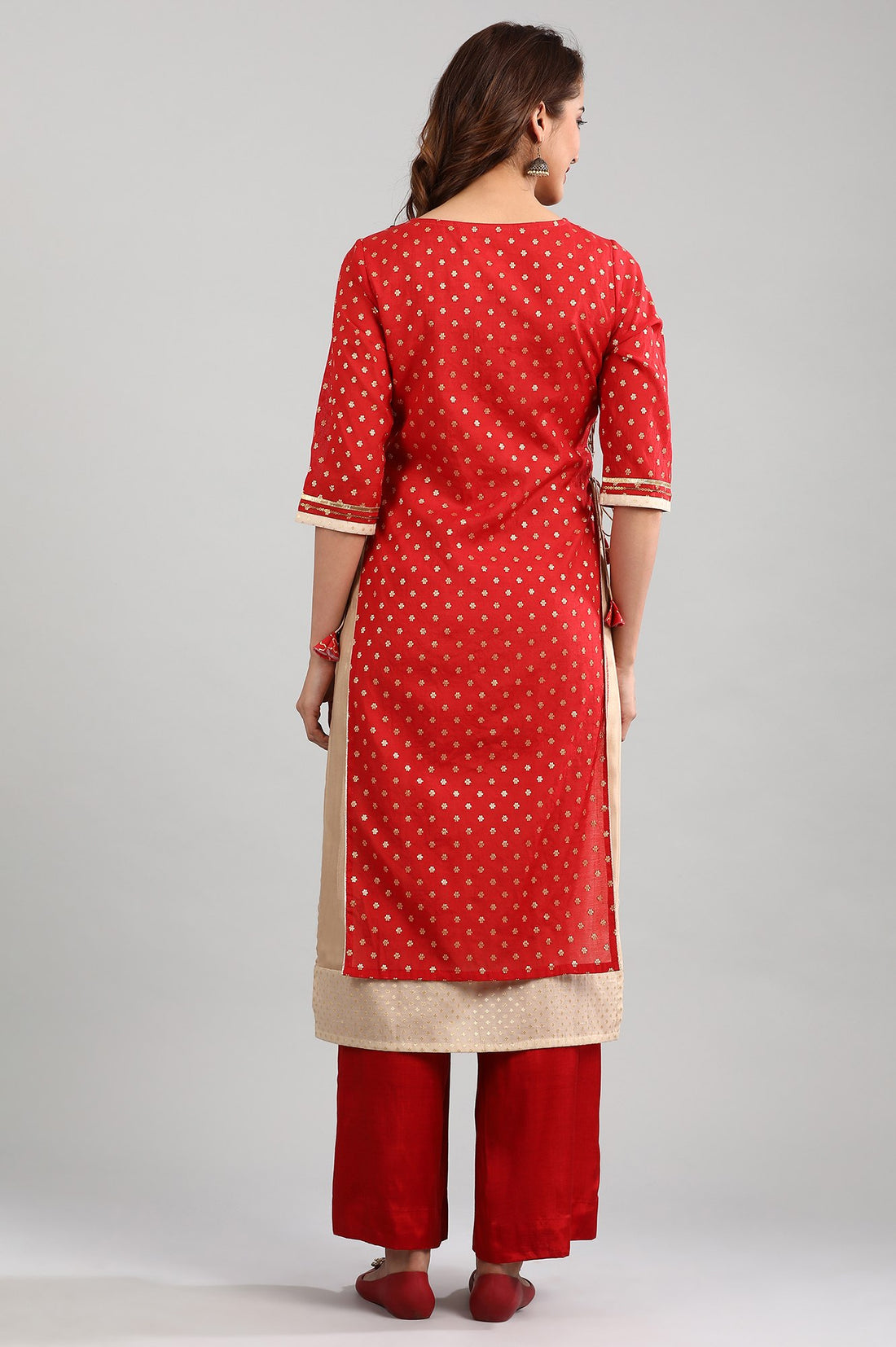 Red Round Neck Embellished kurta Set