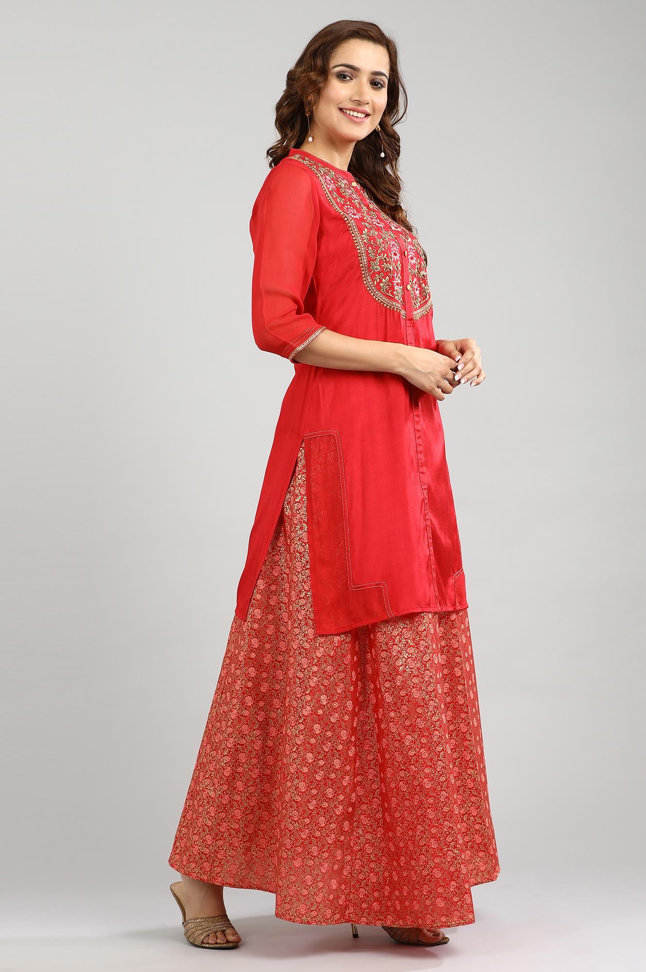 Red Mandarin Neck Embellished kurta Set