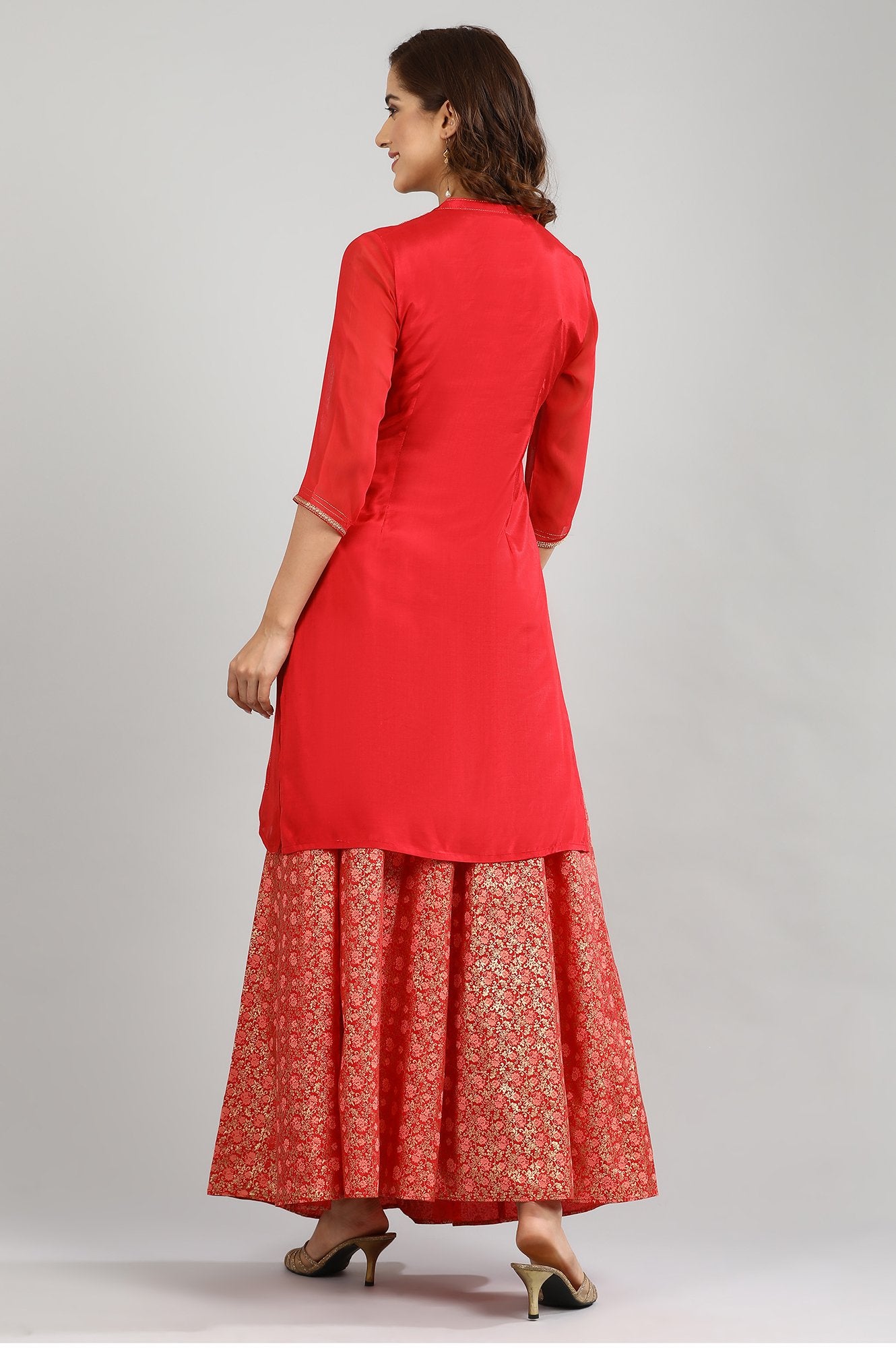 Red Mandarin Neck Embellished kurta Set