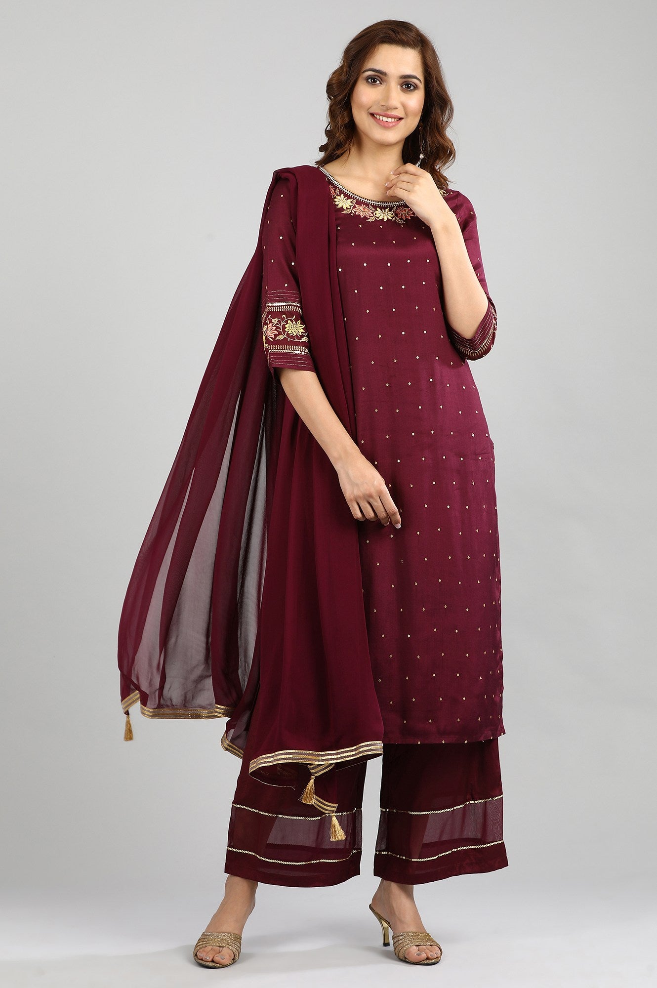 Wine Round Neck Floral Embroidered kurta Set