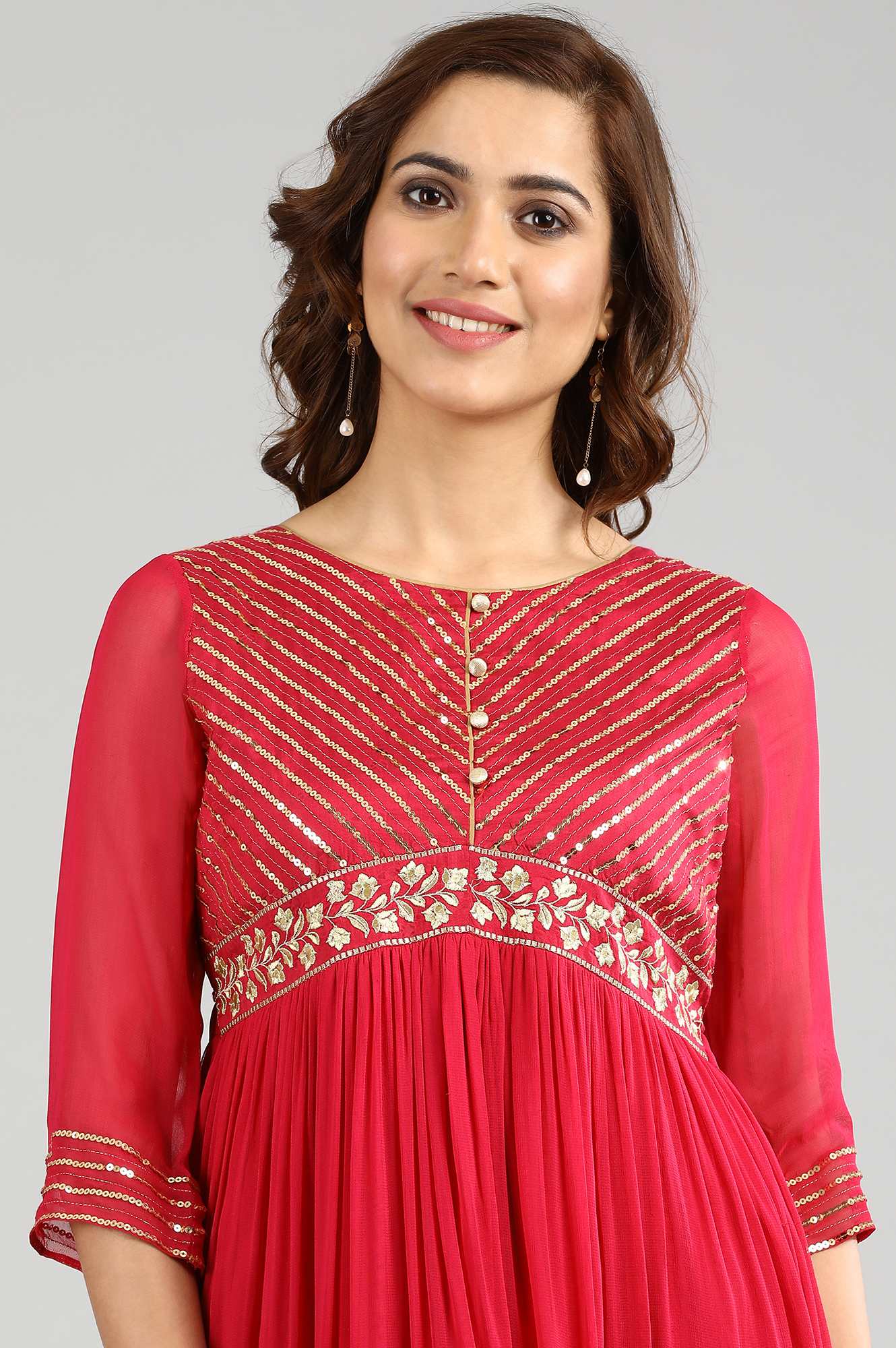 Pink Round Neck Embellished kurta Set