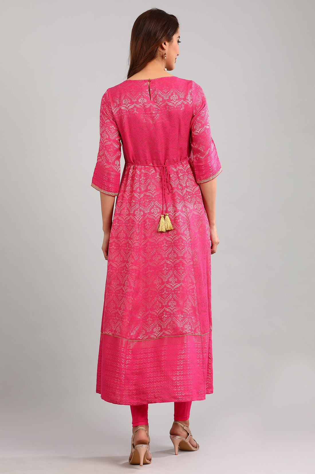 Pink Round Neck Yarn-dyed kurta Set