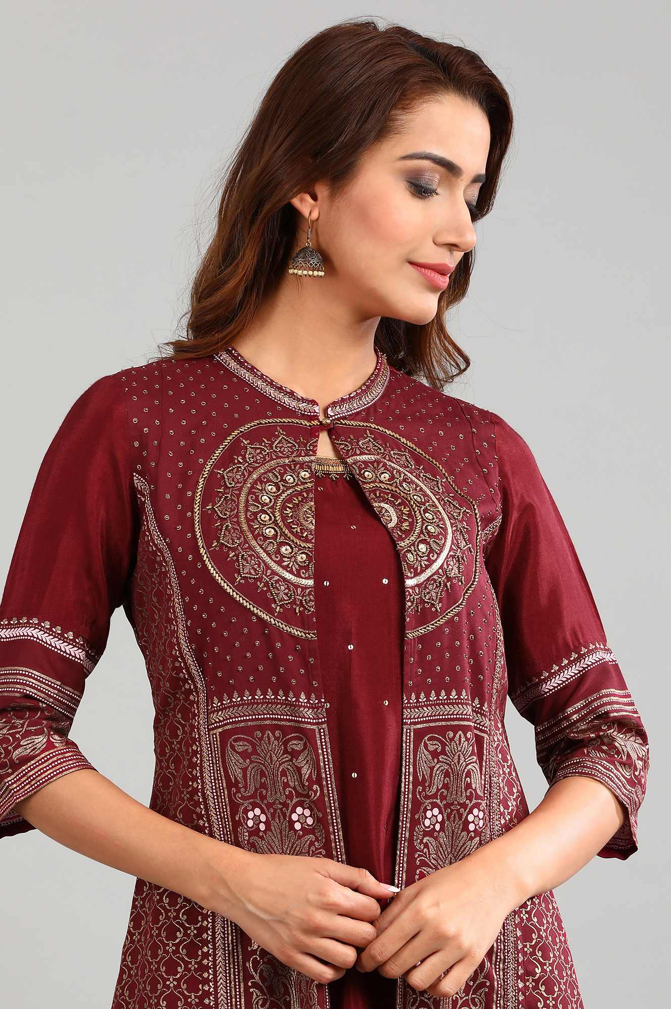 Maroon Band Collar Embellished kurta Set