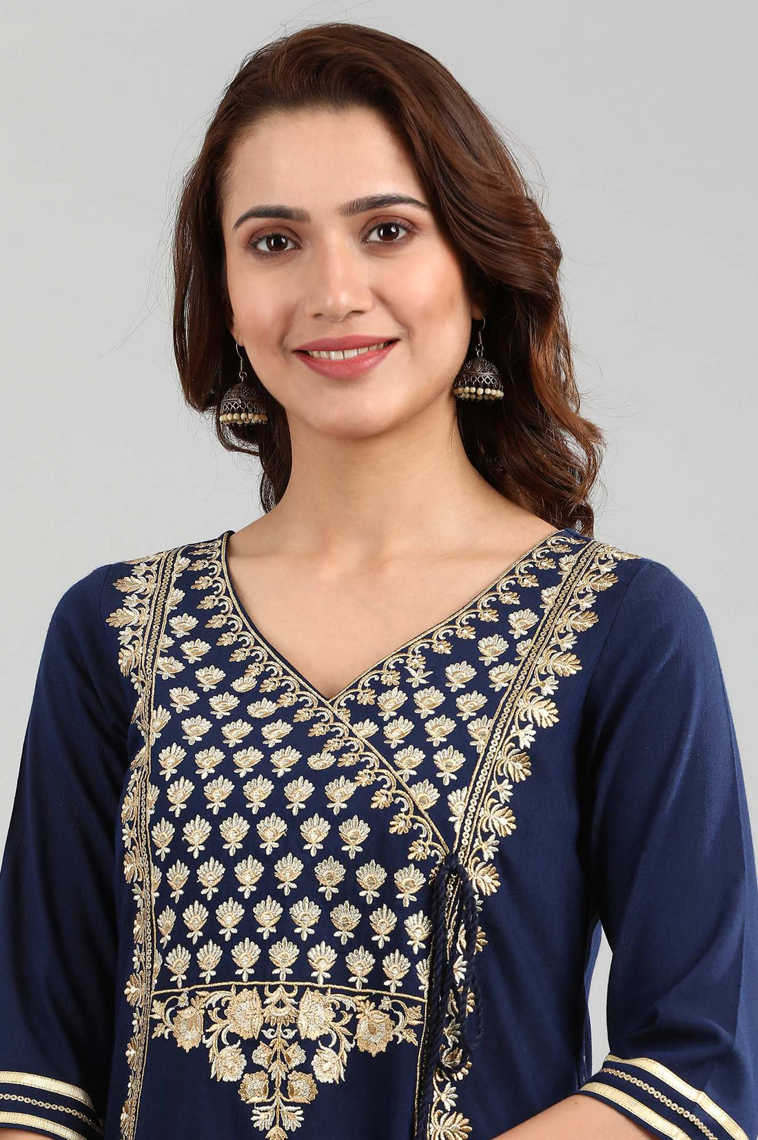Navy Blue Round Neck Embellished kurta Set