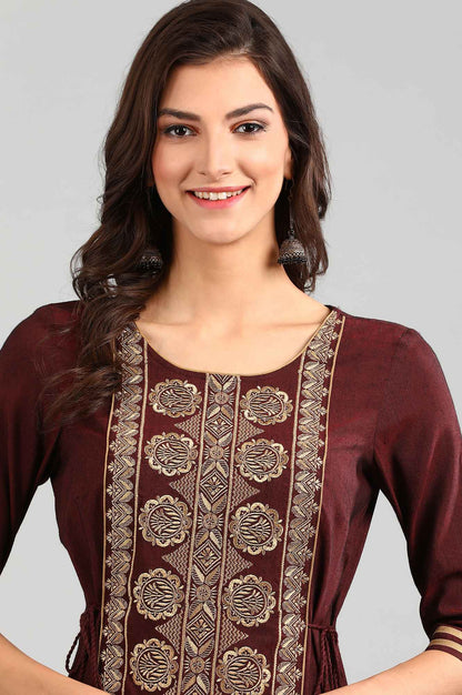 Maroon Round Neck Embellished kurta Set