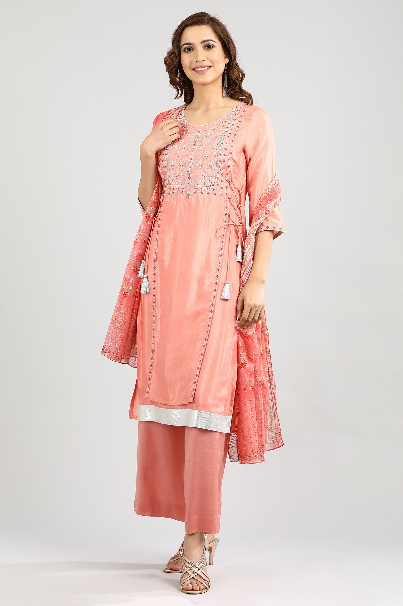 Coral Round Neck Embellished kurta Set