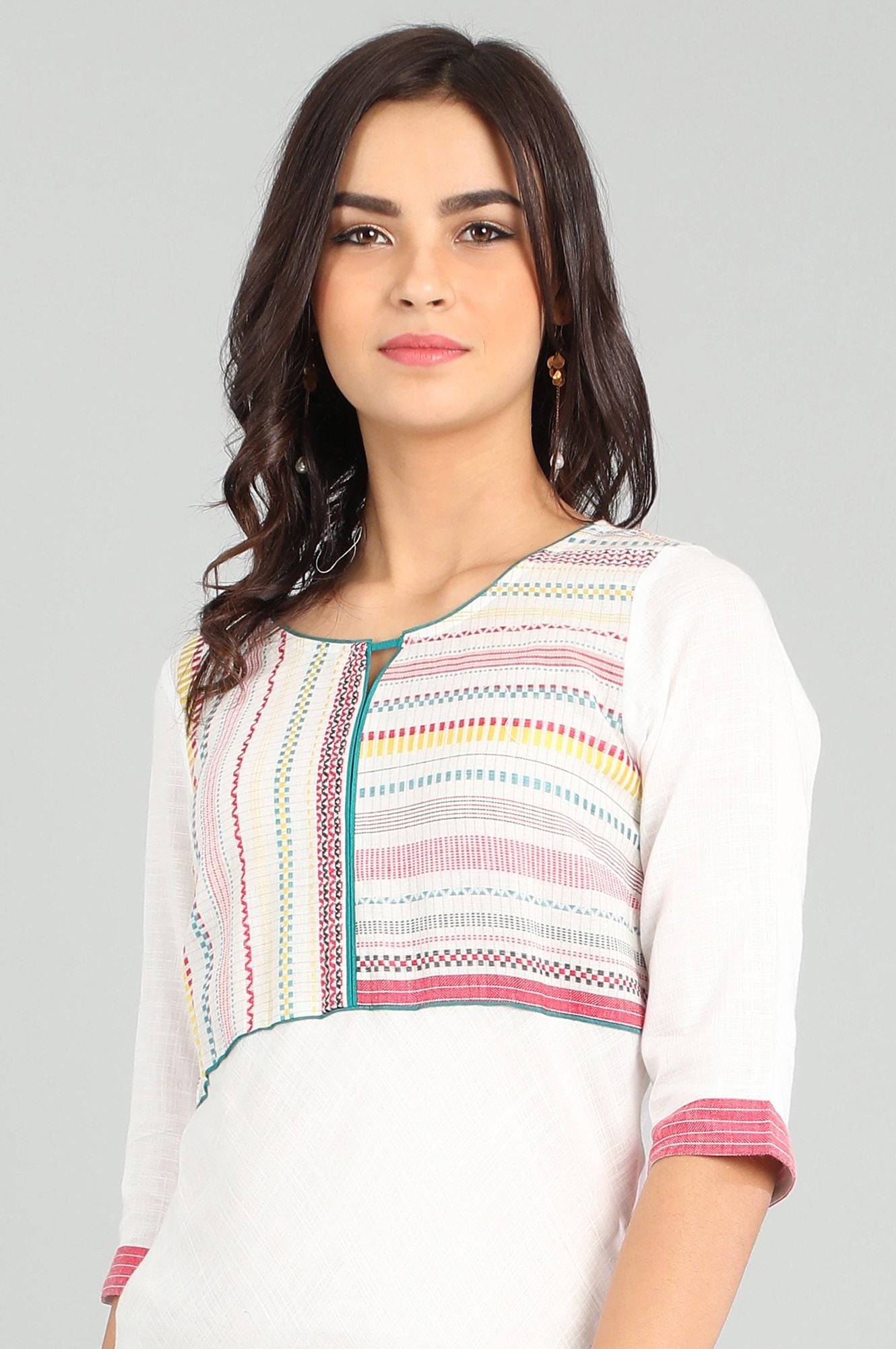 White Round Neck Yarn-dyed kurta