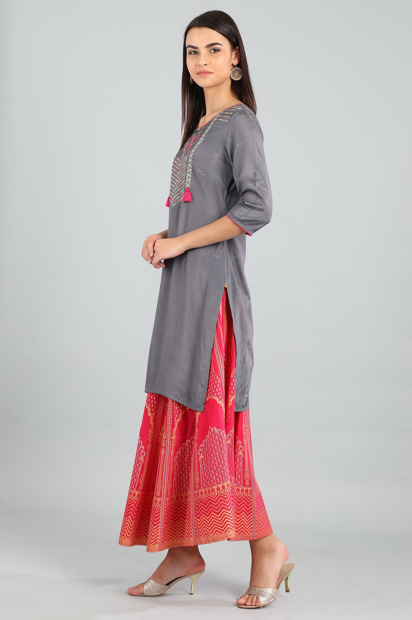 Grey Round Neck Tassel kurta