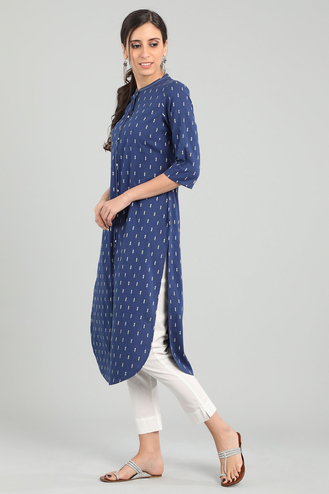 Blue Band Collar Printed kurta