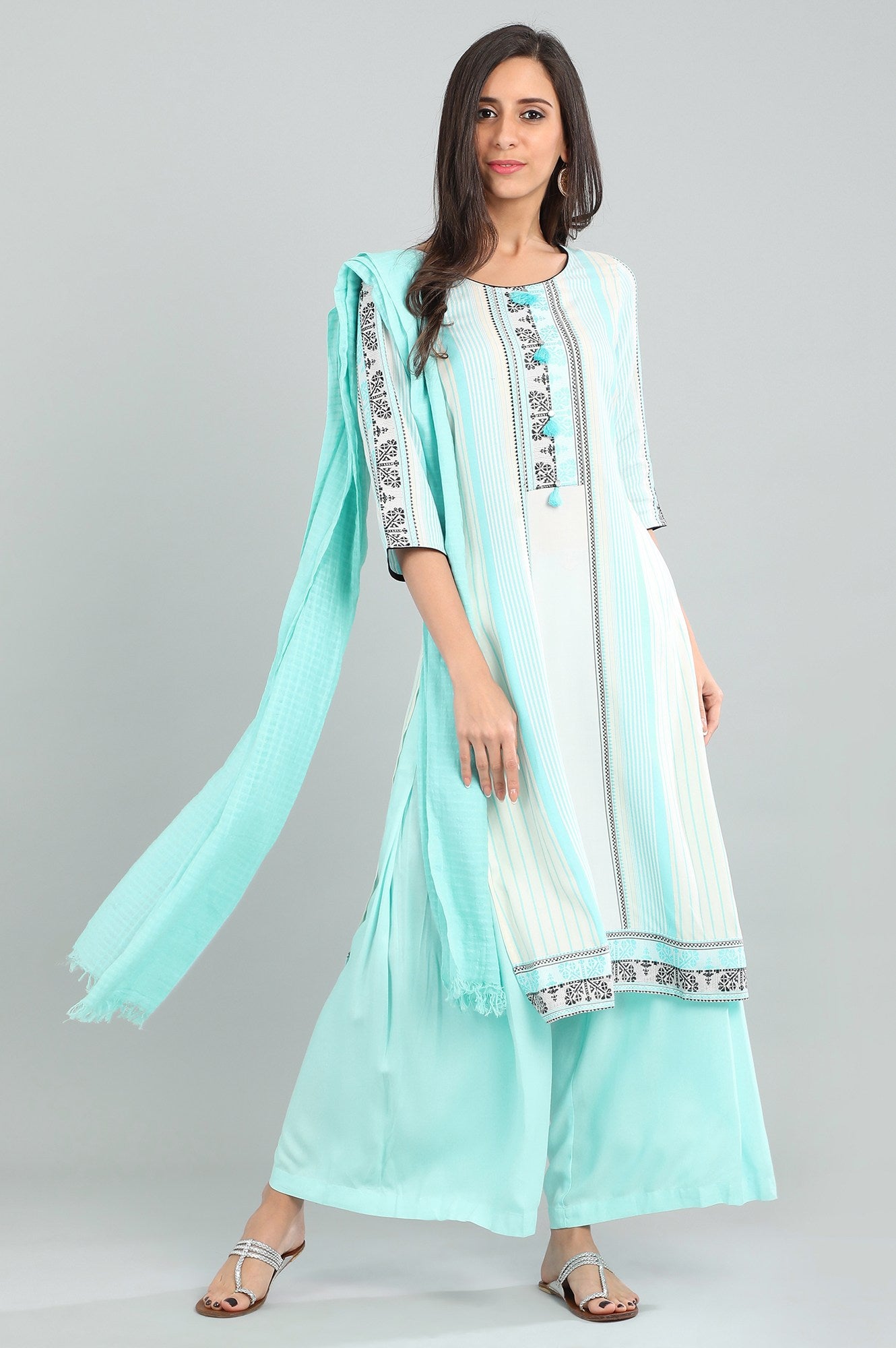 Blue Round Neck Yarn-dyed kurta