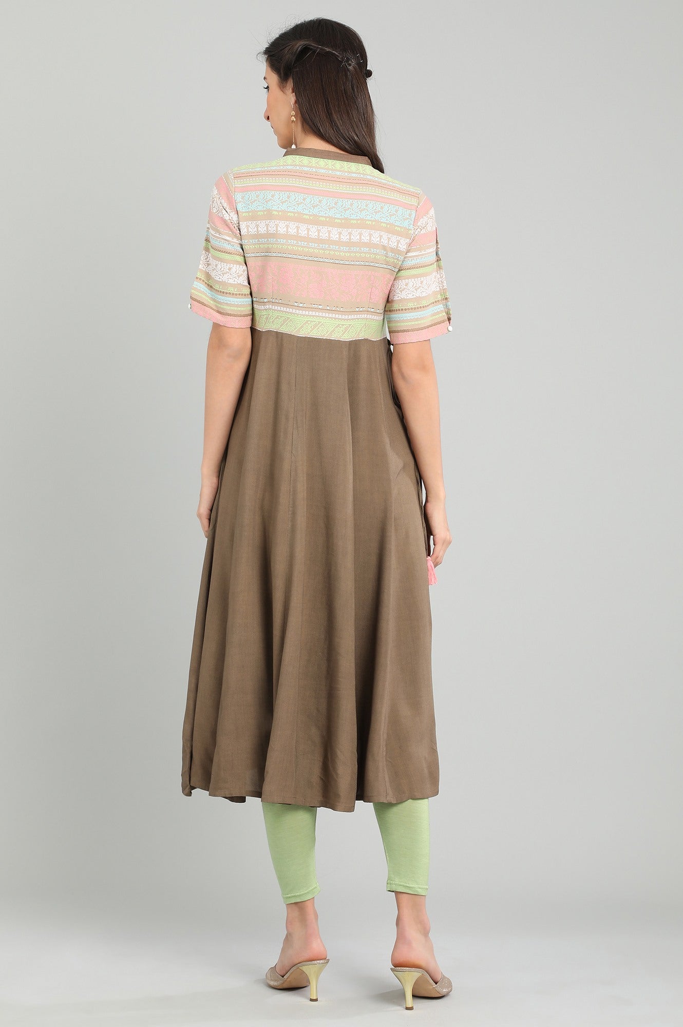 Brown Band Collar Yarn-dyed kurta