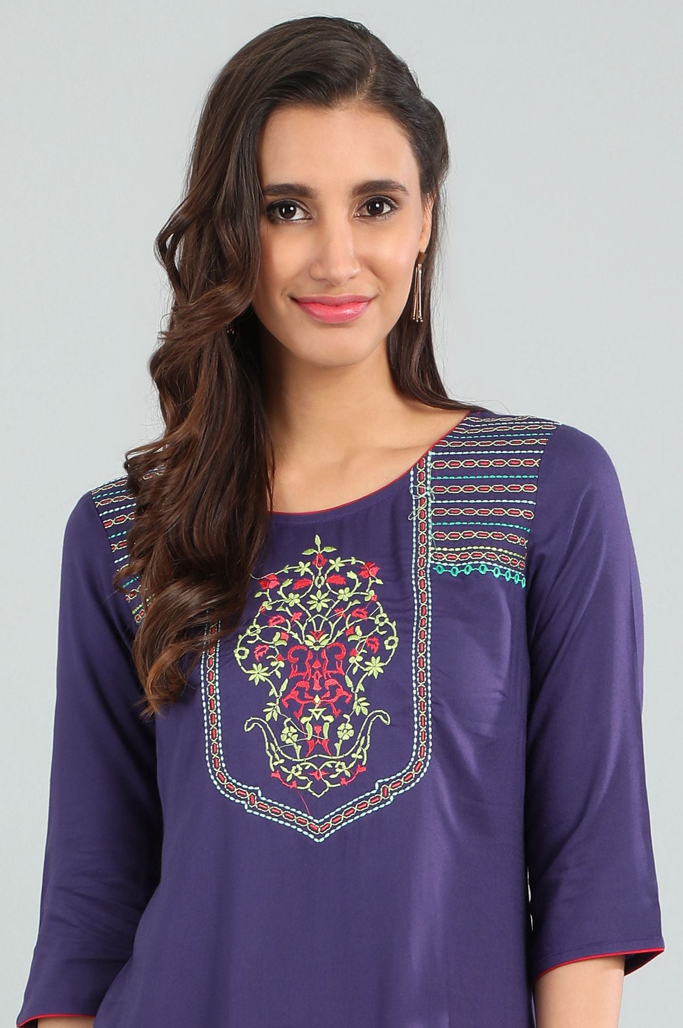 Blue Round Neck Solid kurta