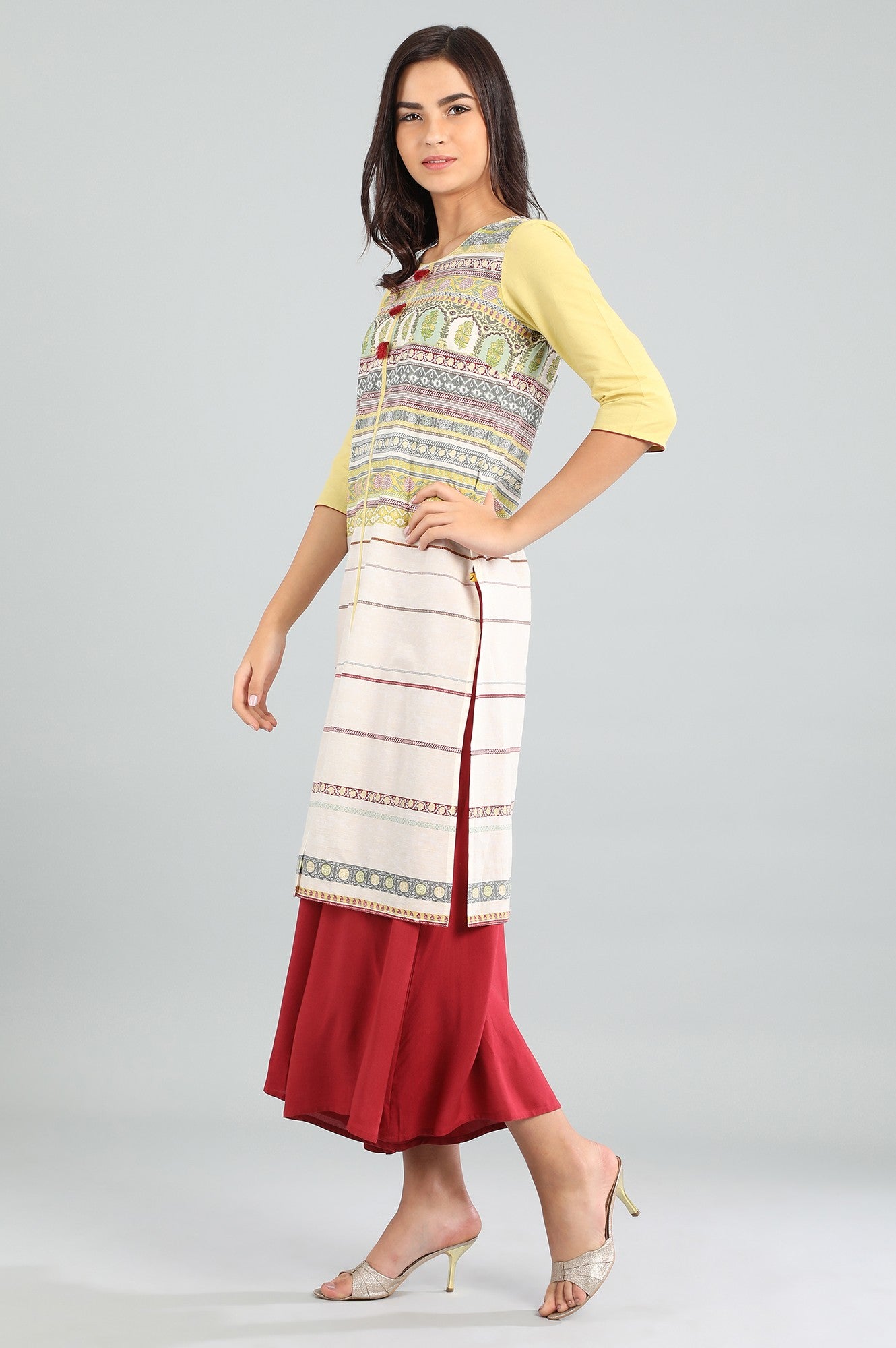 Yellow Round Neck Printed kurta