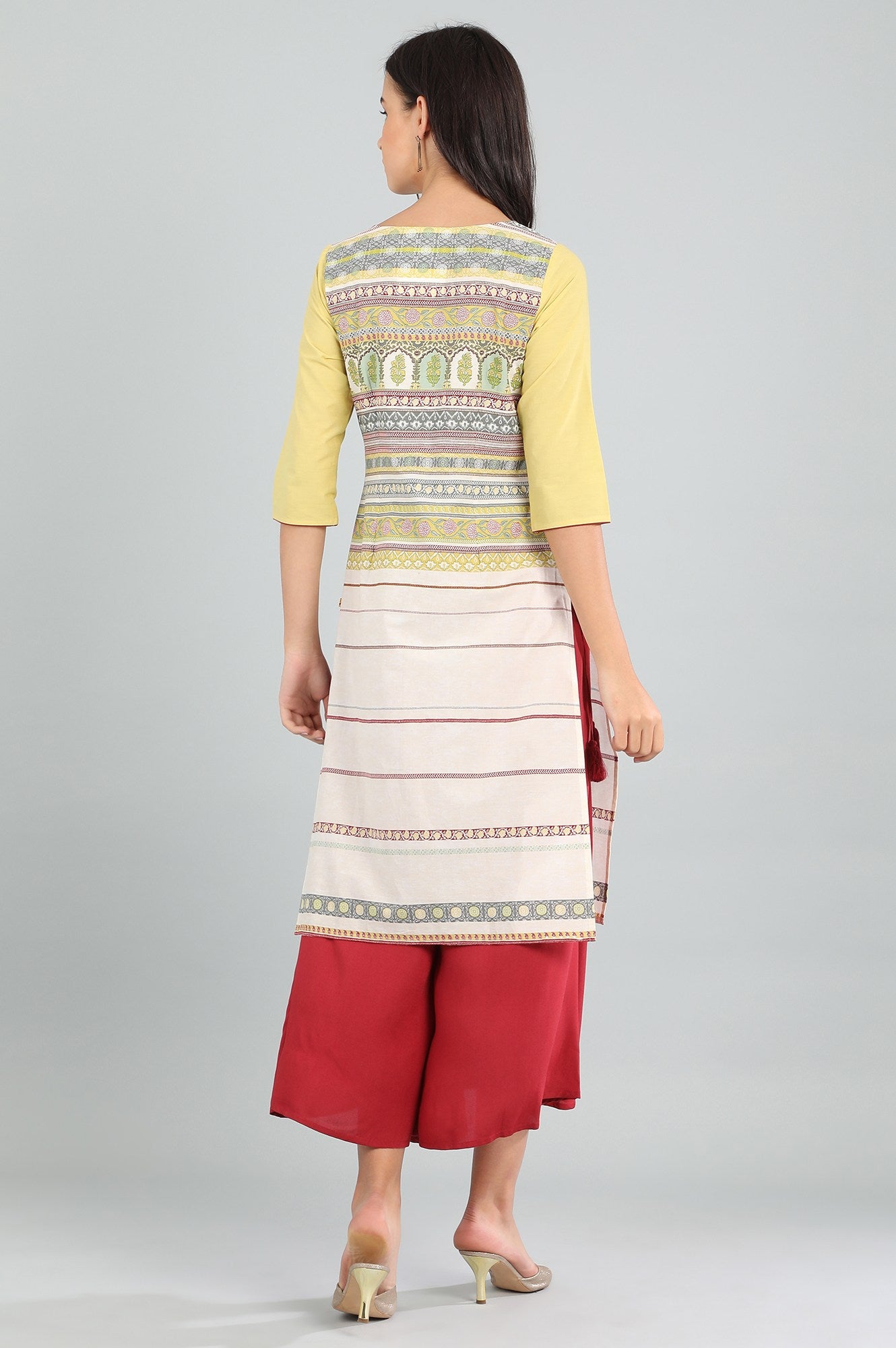 Yellow Round Neck Printed kurta