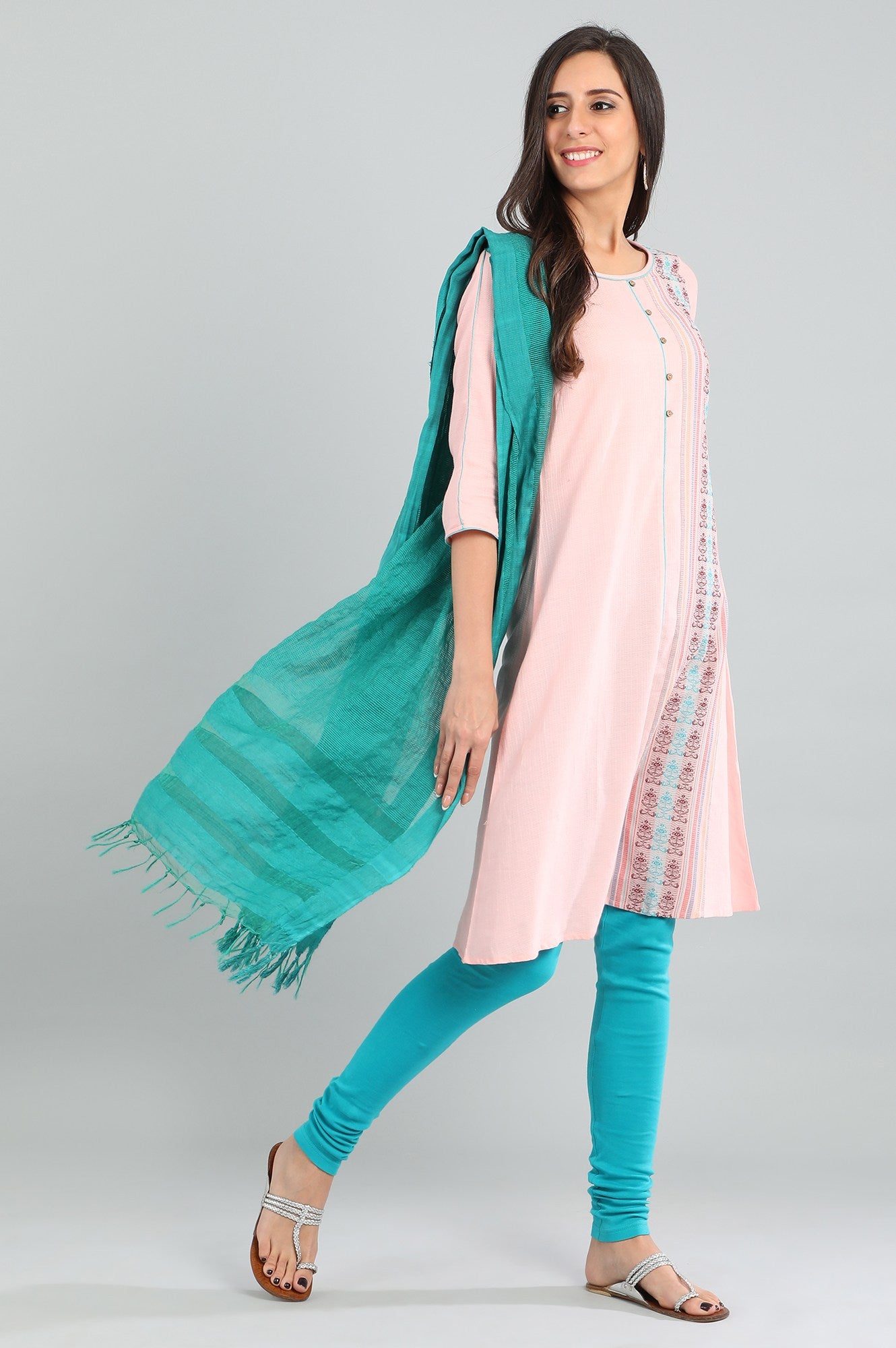 Pink Round Neck Yarn-dyed kurta