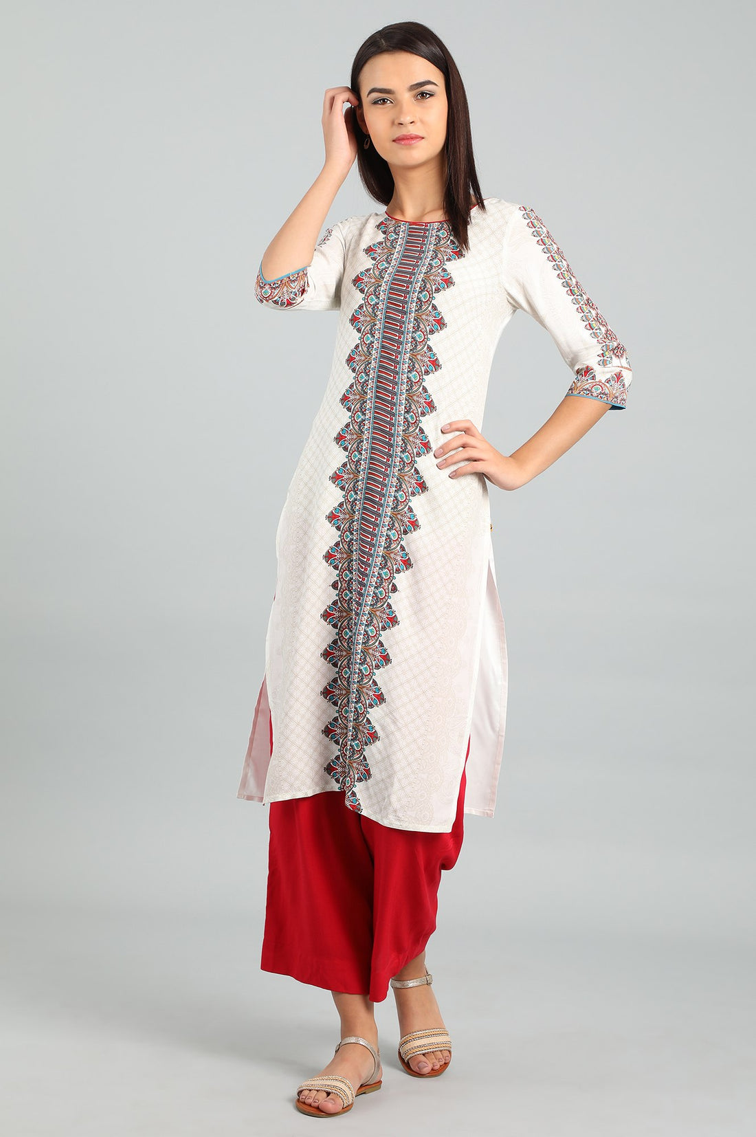 White Round Neck Printed kurta