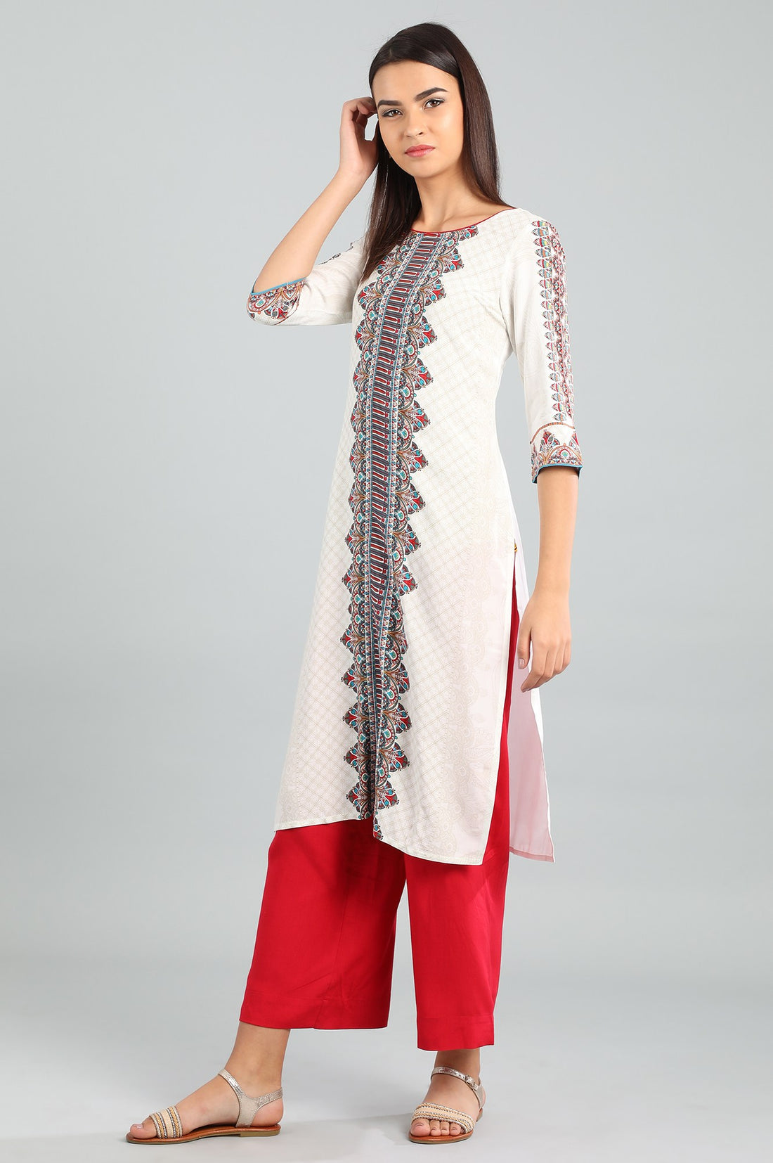 White Round Neck Printed kurta