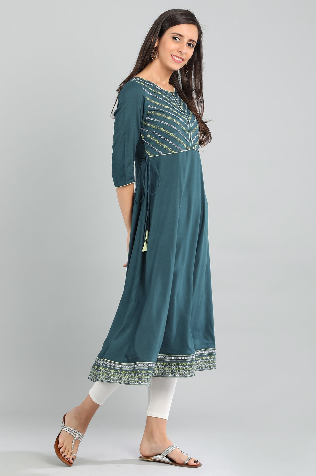 Blue Round Neck Yarn-dyed kurta