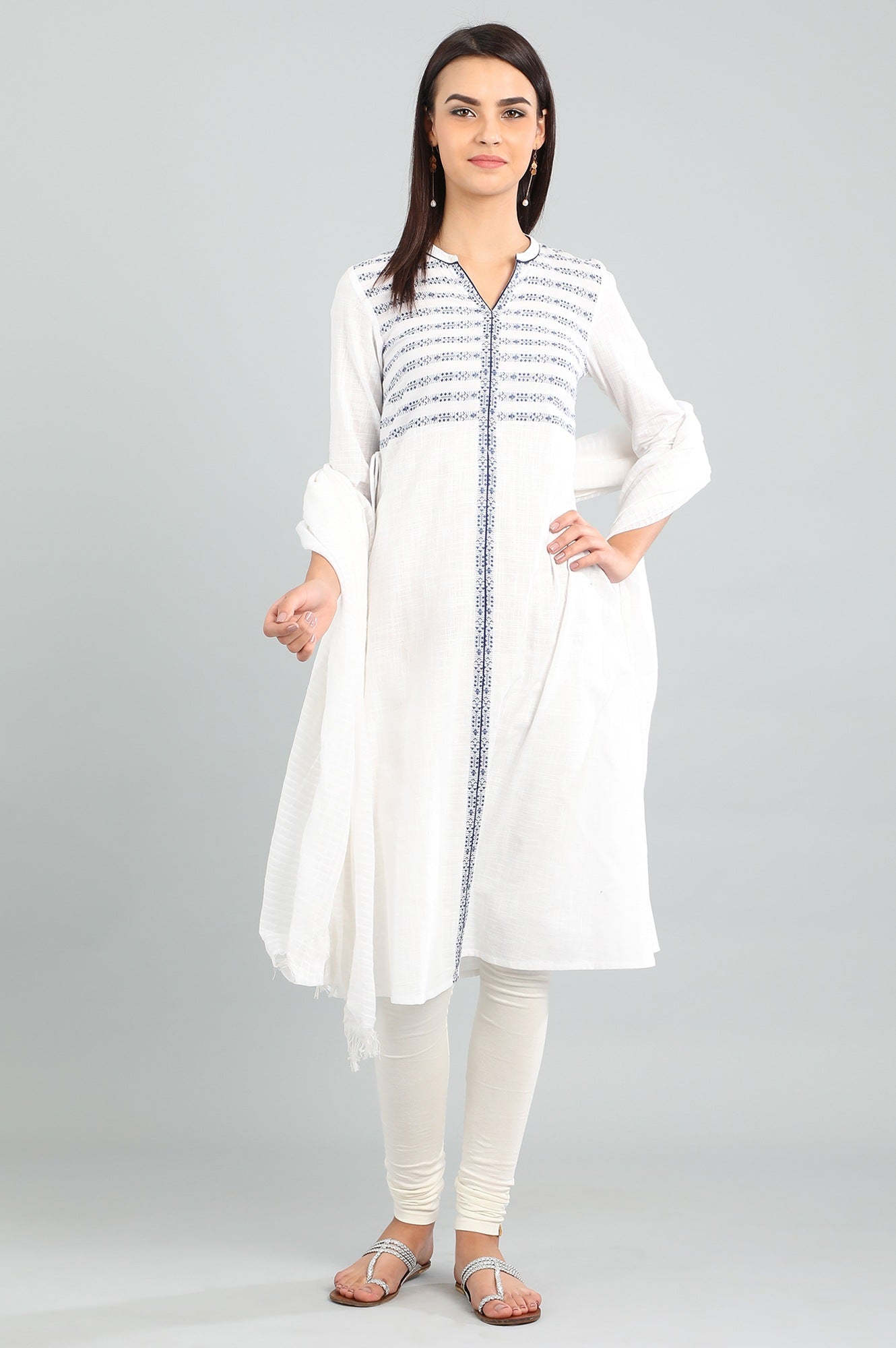 White Band Collar Yarn-dyed kurta