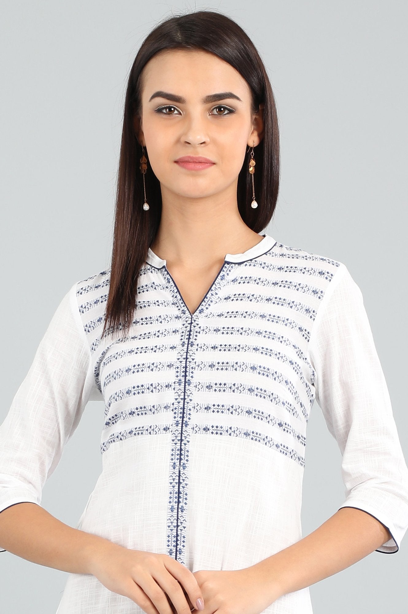 White Band Collar Yarn-dyed kurta