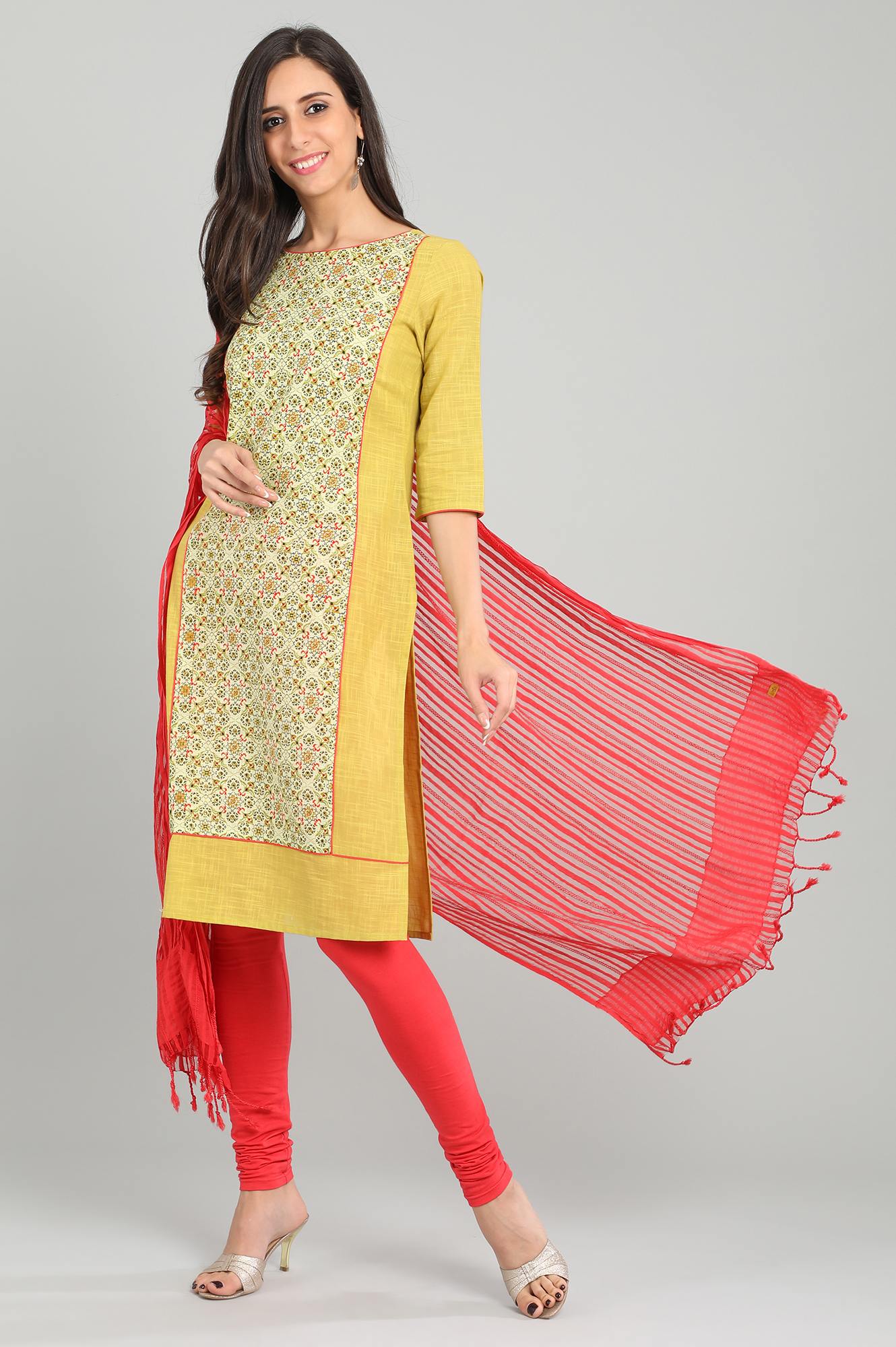 Green Round Neck Printed kurta